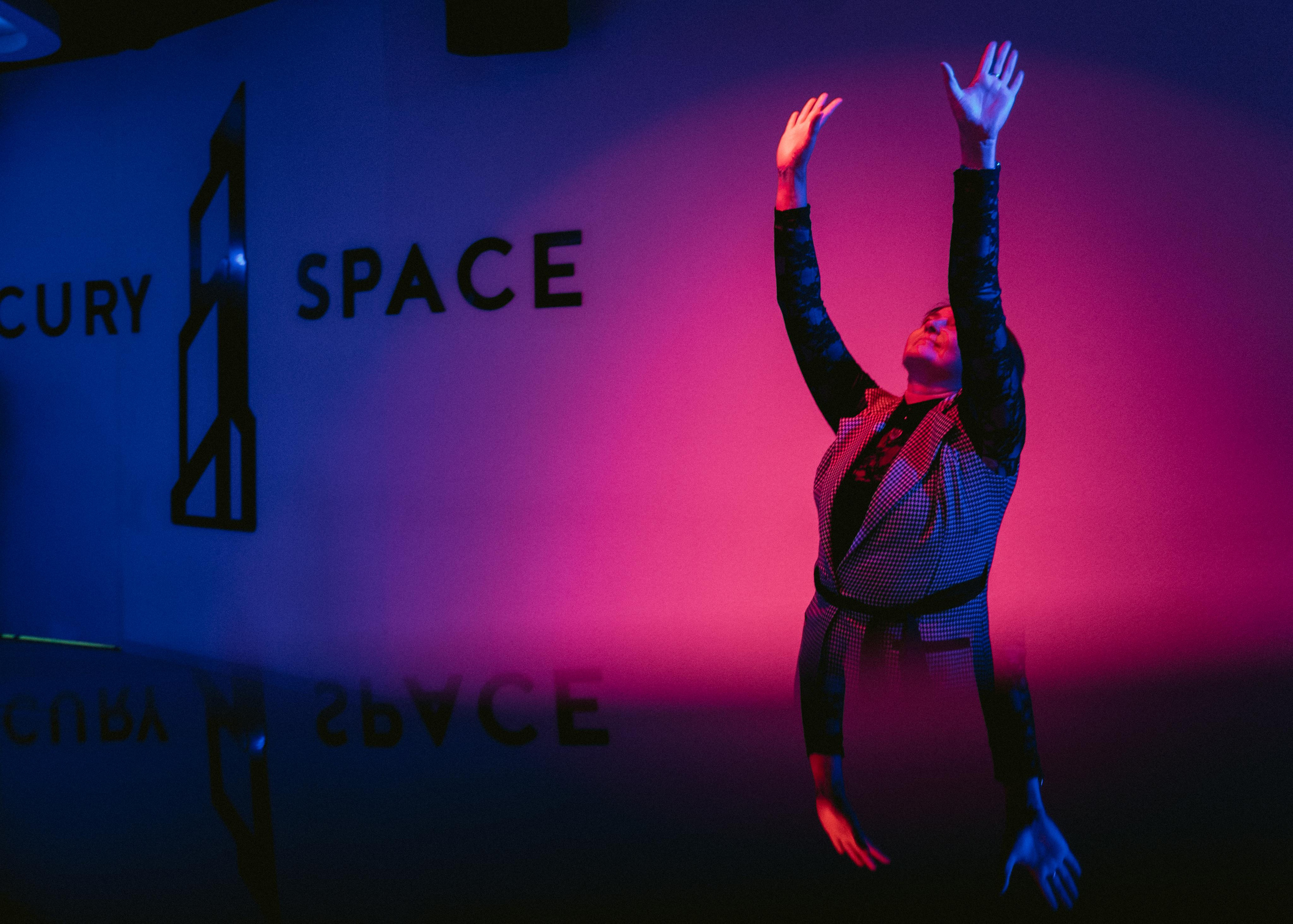 TOPGRADE MERCURY. Wedding & Documentary Photographer based in Nuremberg — available across Europe & Turkey | Vitalii Nasonov