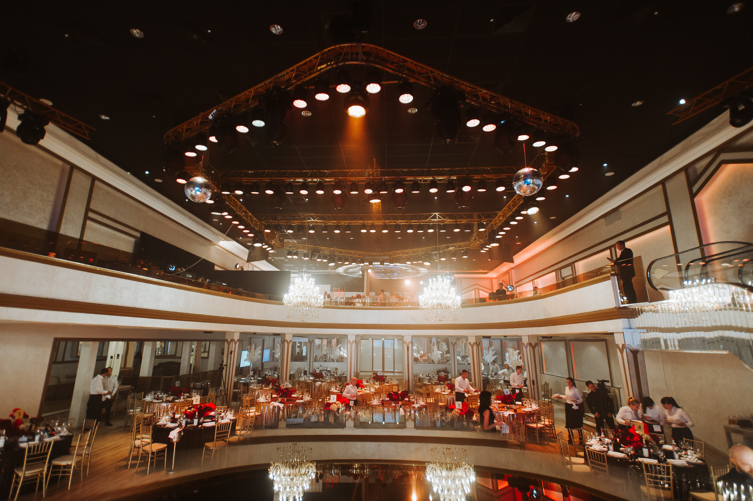 Burenie. Wedding & Documentary Photographer based in Nuremberg — available across Europe & Turkey | Vitalii Nasonov