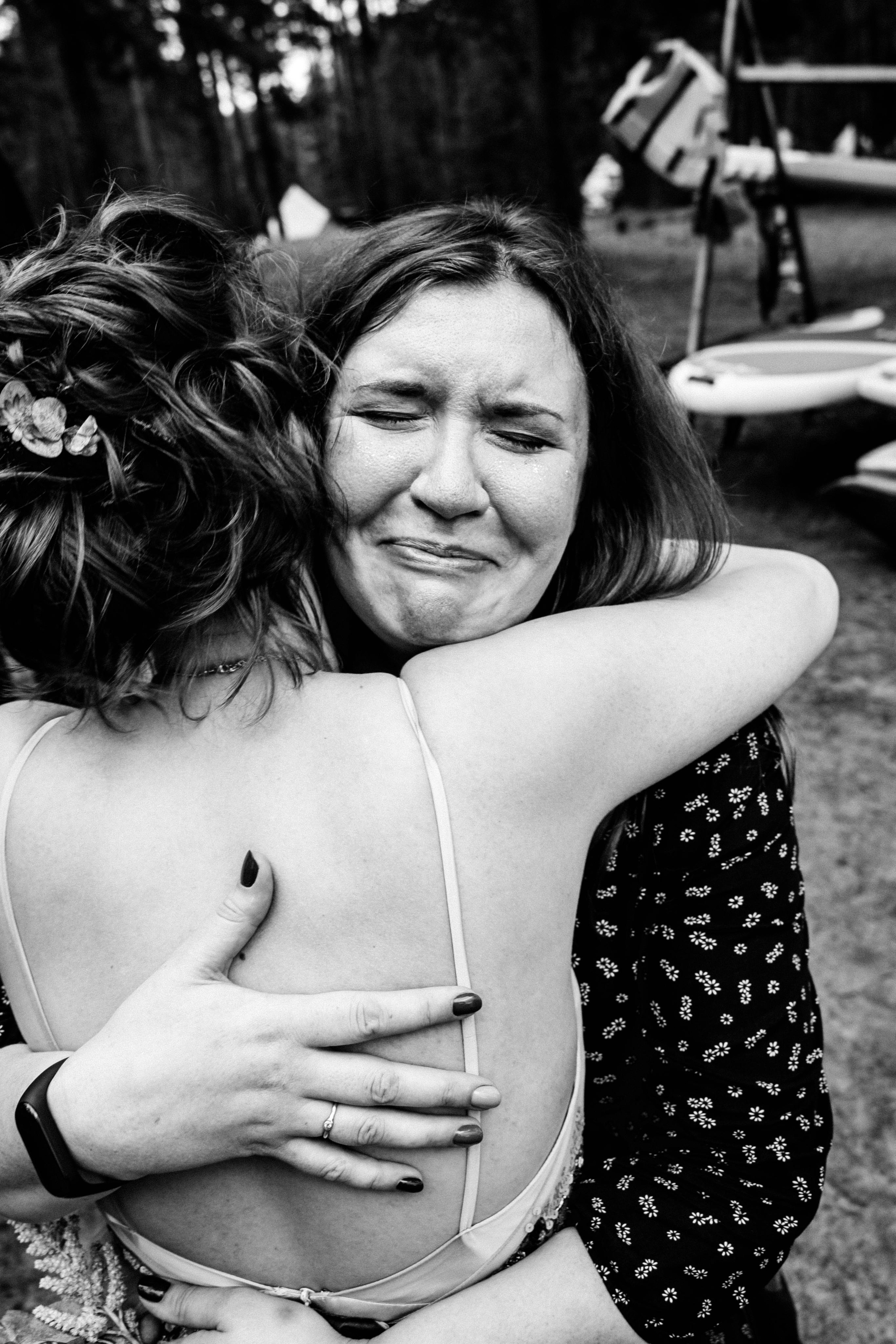 Les & More. Wedding & Documentary Photographer based in Nuremberg — available across Europe & Turkey | Vitalii Nasonov