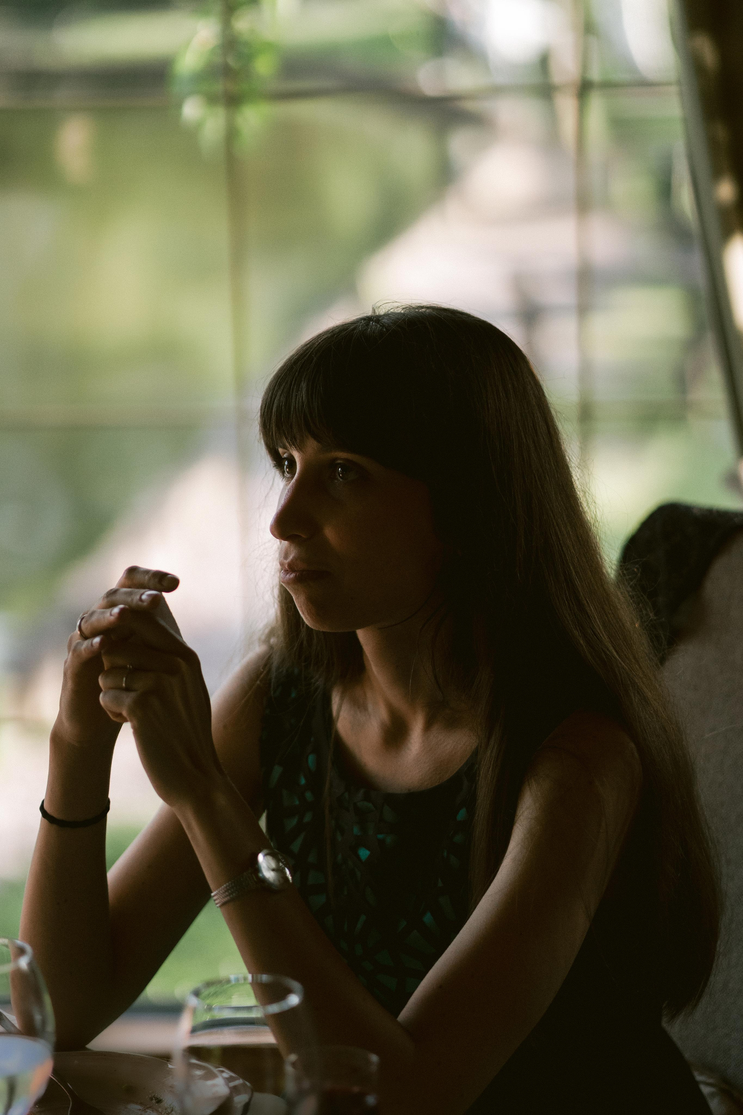 A sea of hugs. Wedding & Documentary Photographer based in Nuremberg — available across Europe & Turkey | Vitalii Nasonov