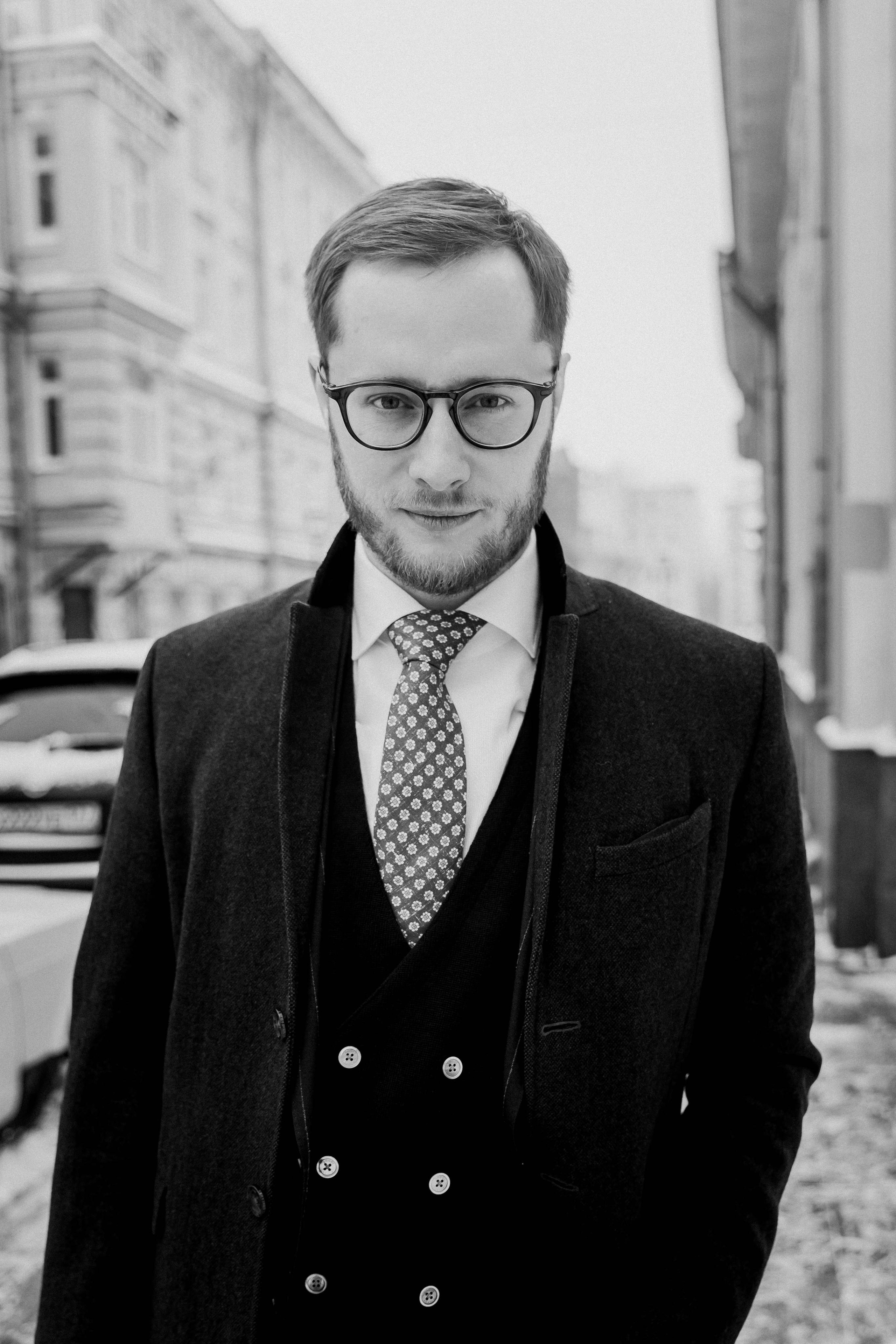 Snowy Space. Wedding & Documentary Photographer based in Nuremberg — available across Europe & Turkey | Vitalii Nasonov