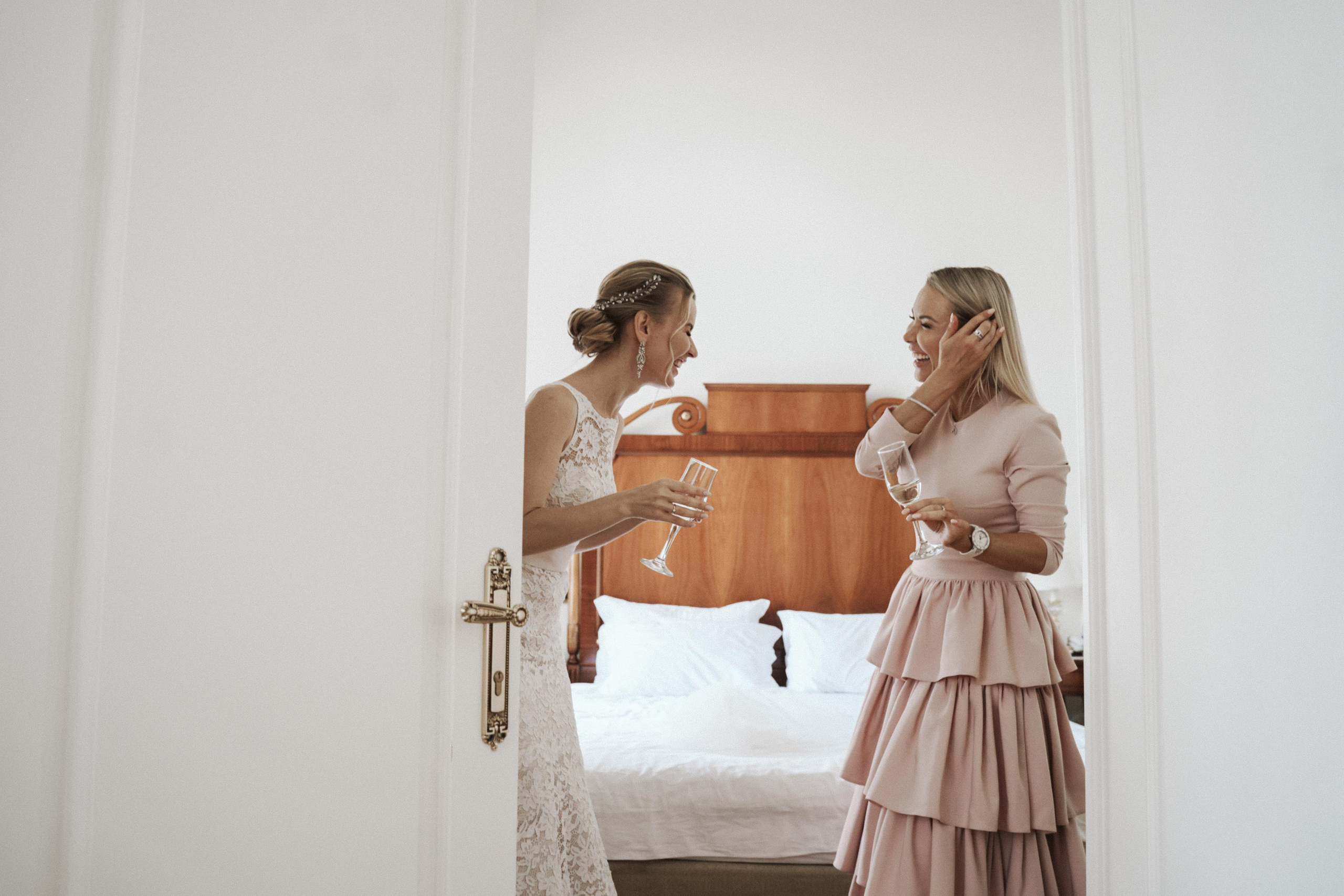 Savoy Wedding. Wedding & Documentary Photographer based in Nuremberg — available across Europe & Turkey | Vitalii Nasonov