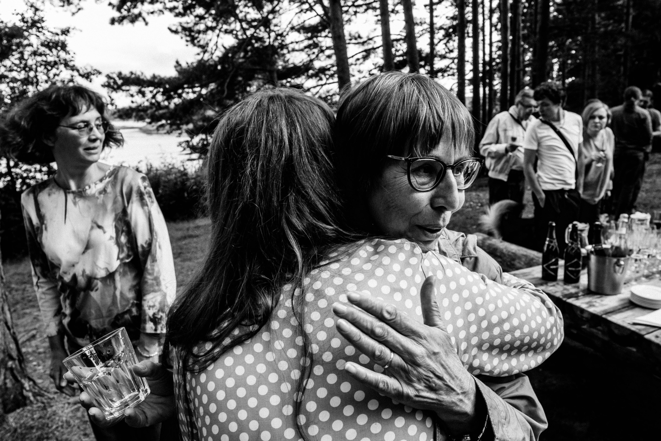 Les & More. Wedding & Documentary Photographer based in Nuremberg — available across Europe & Turkey | Vitalii Nasonov