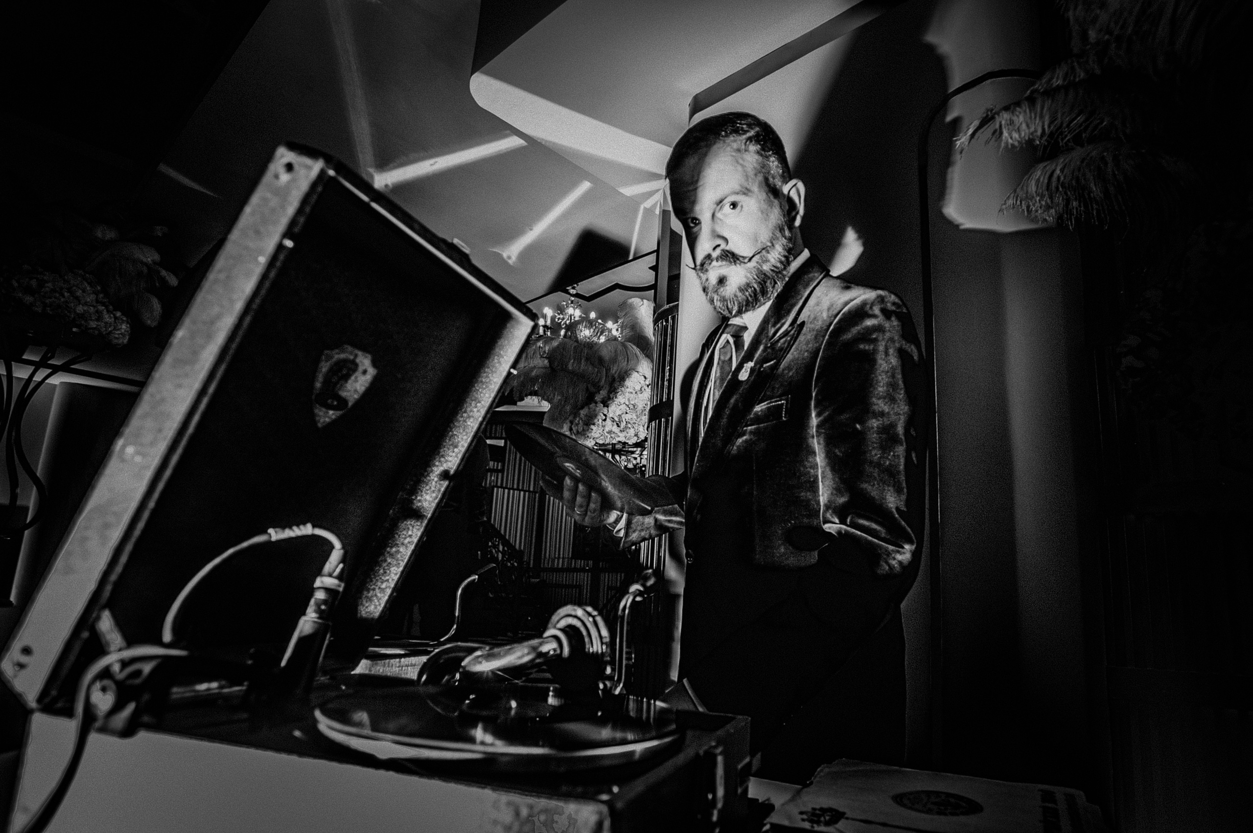 Burenie. Wedding & Documentary Photographer based in Nuremberg — available across Europe & Turkey | Vitalii Nasonov