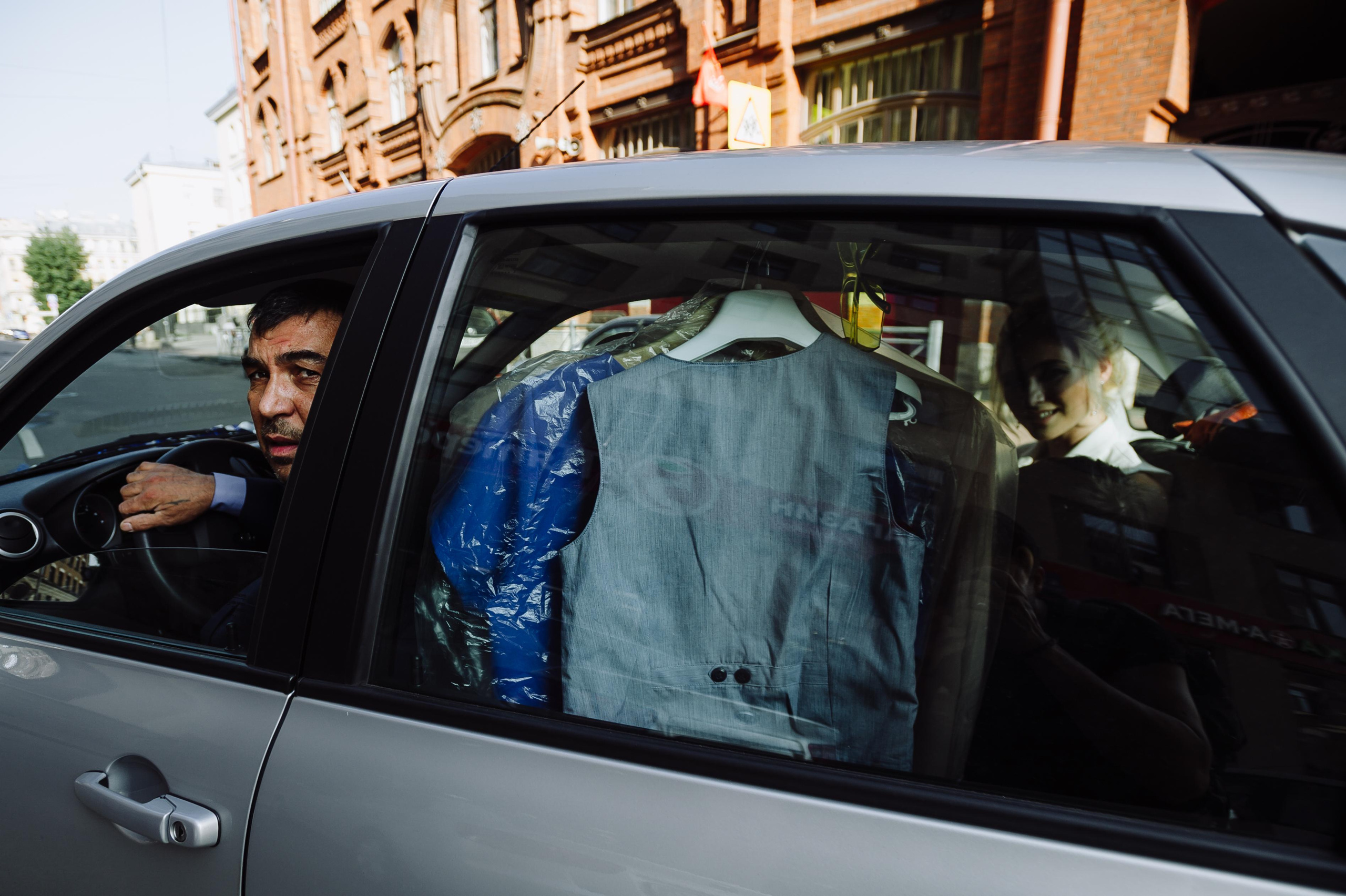 Dizzy. Wedding & Documentary Photographer based in Nuremberg — available across Europe & Turkey | Vitalii Nasonov