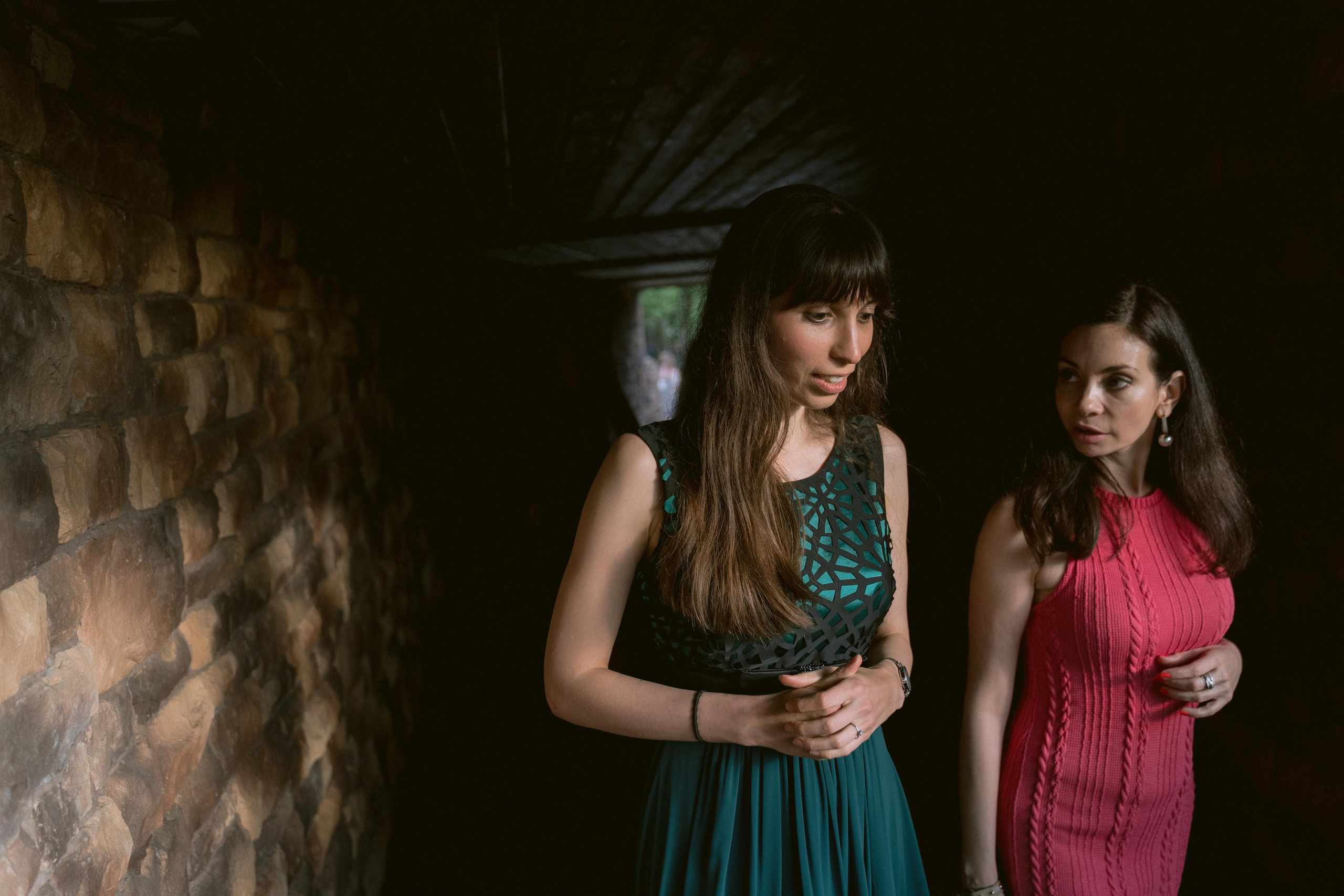 A sea of hugs. Wedding & Documentary Photographer based in Nuremberg — available across Europe & Turkey | Vitalii Nasonov