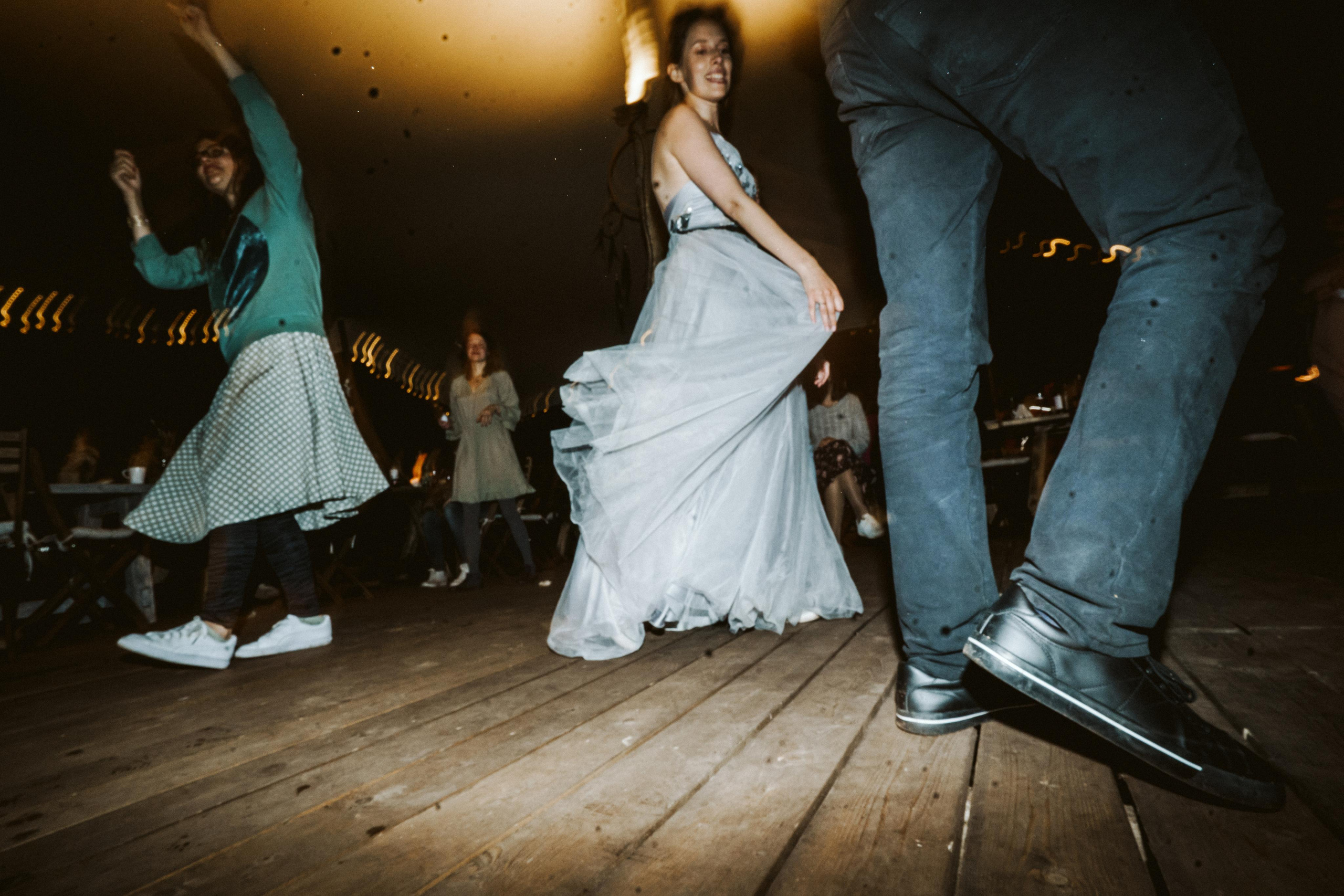 Les & More. Wedding & Documentary Photographer based in Nuremberg — available across Europe & Turkey | Vitalii Nasonov