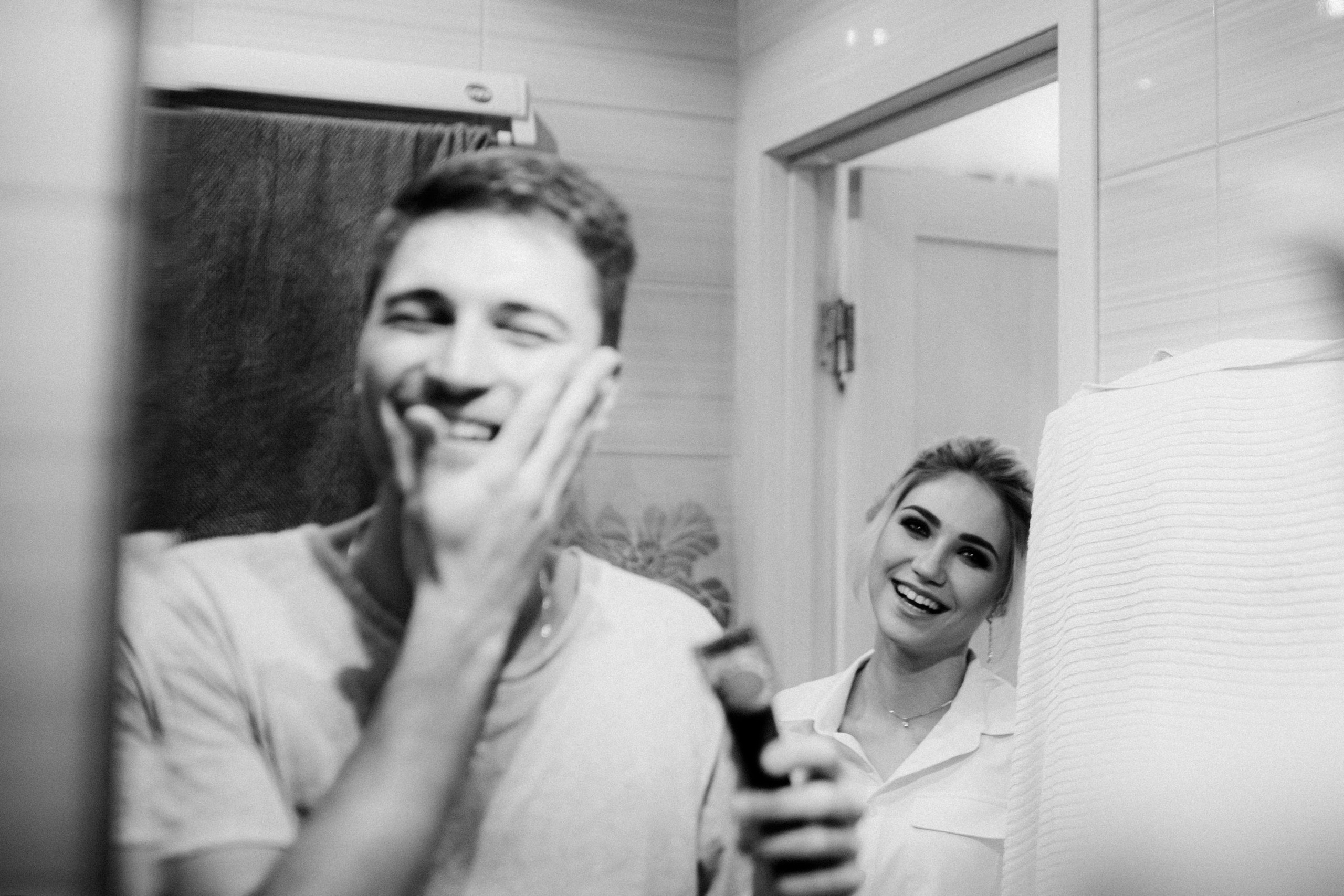 Dizzy. Wedding & Documentary Photographer based in Nuremberg — available across Europe & Turkey | Vitalii Nasonov