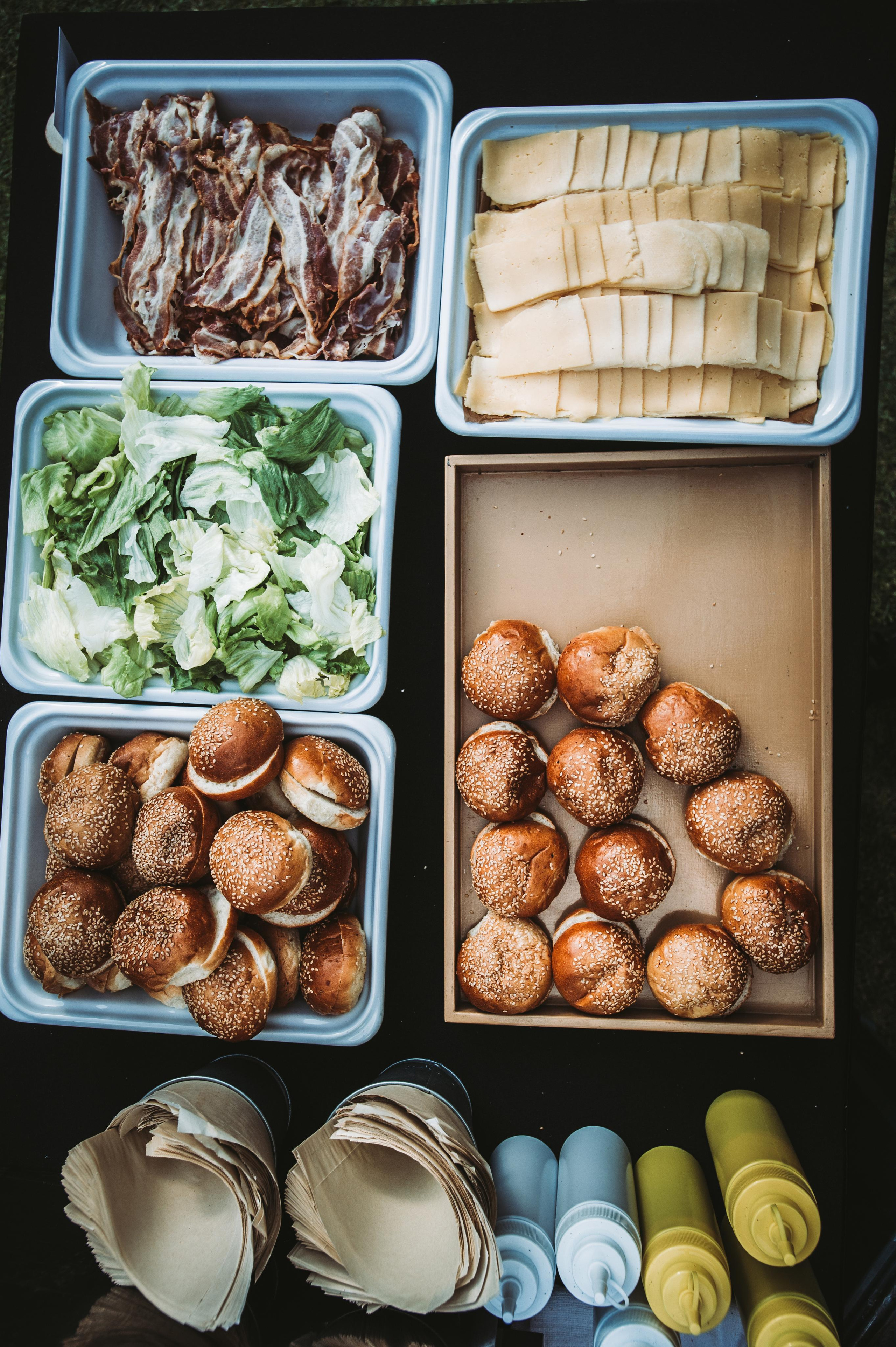 Assenture Habits New Me. Wedding & Documentary Photographer based in Nuremberg — available across Europe & Turkey | Vitalii Nasonov