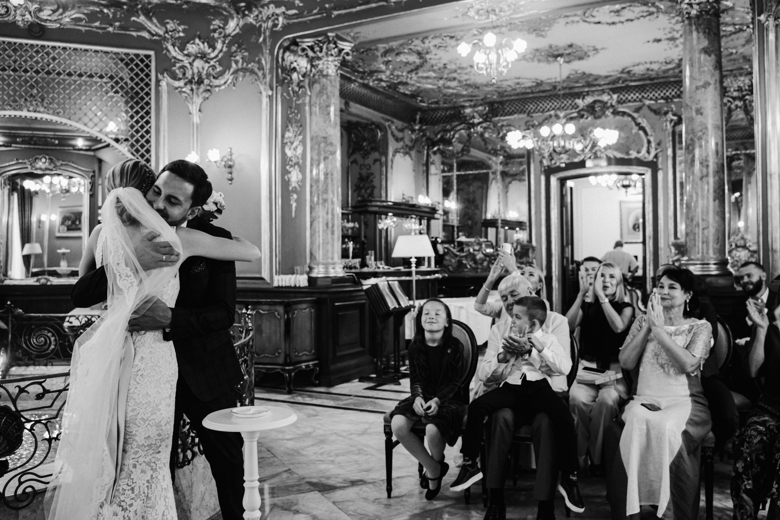 Savoy Wedding. Wedding & Documentary Photographer based in Nuremberg — available across Europe & Turkey | Vitalii Nasonov