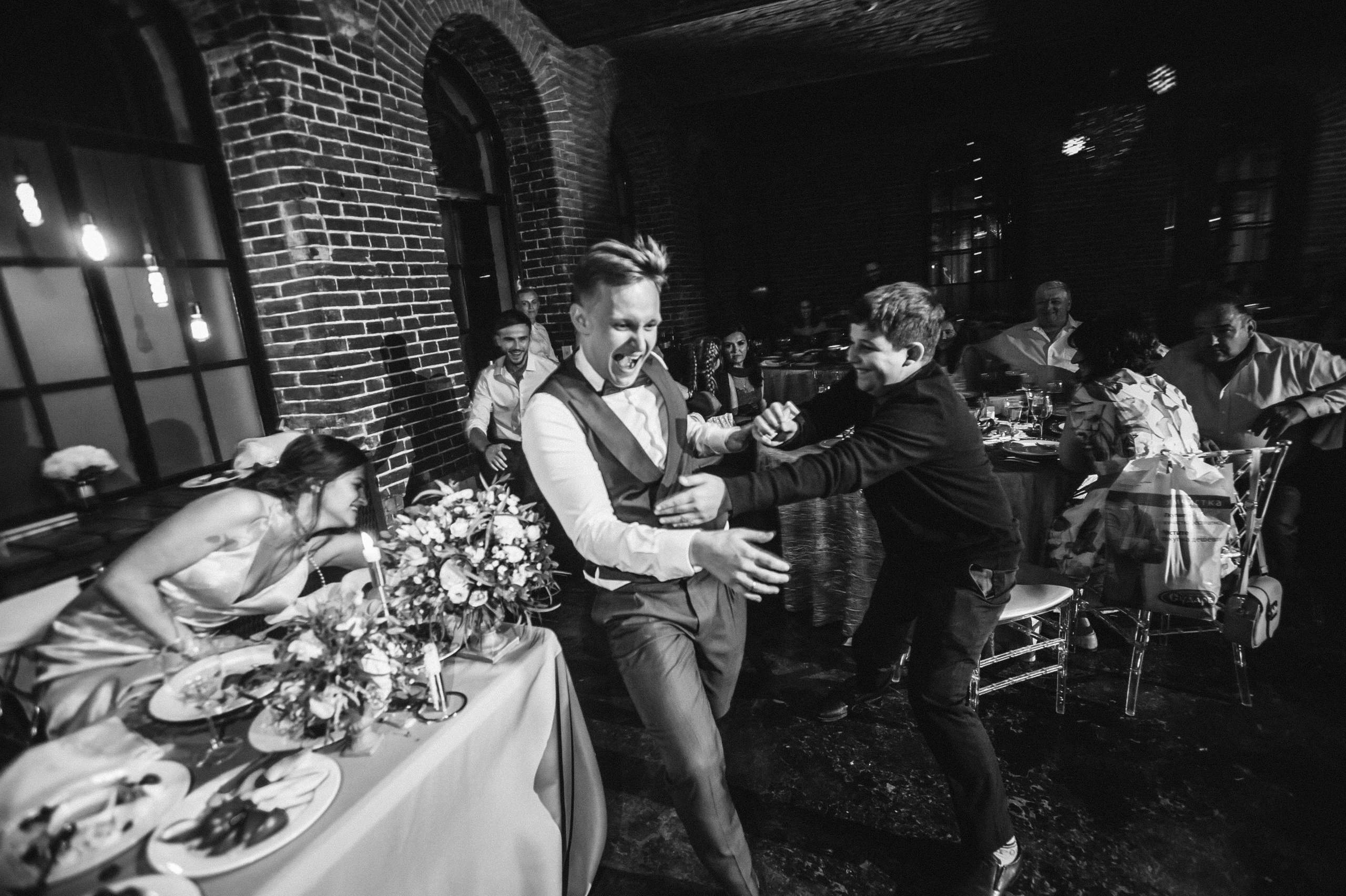 Over the Edge. Wedding & Documentary Photographer based in Nuremberg — available across Europe & Turkey | Vitalii Nasonov