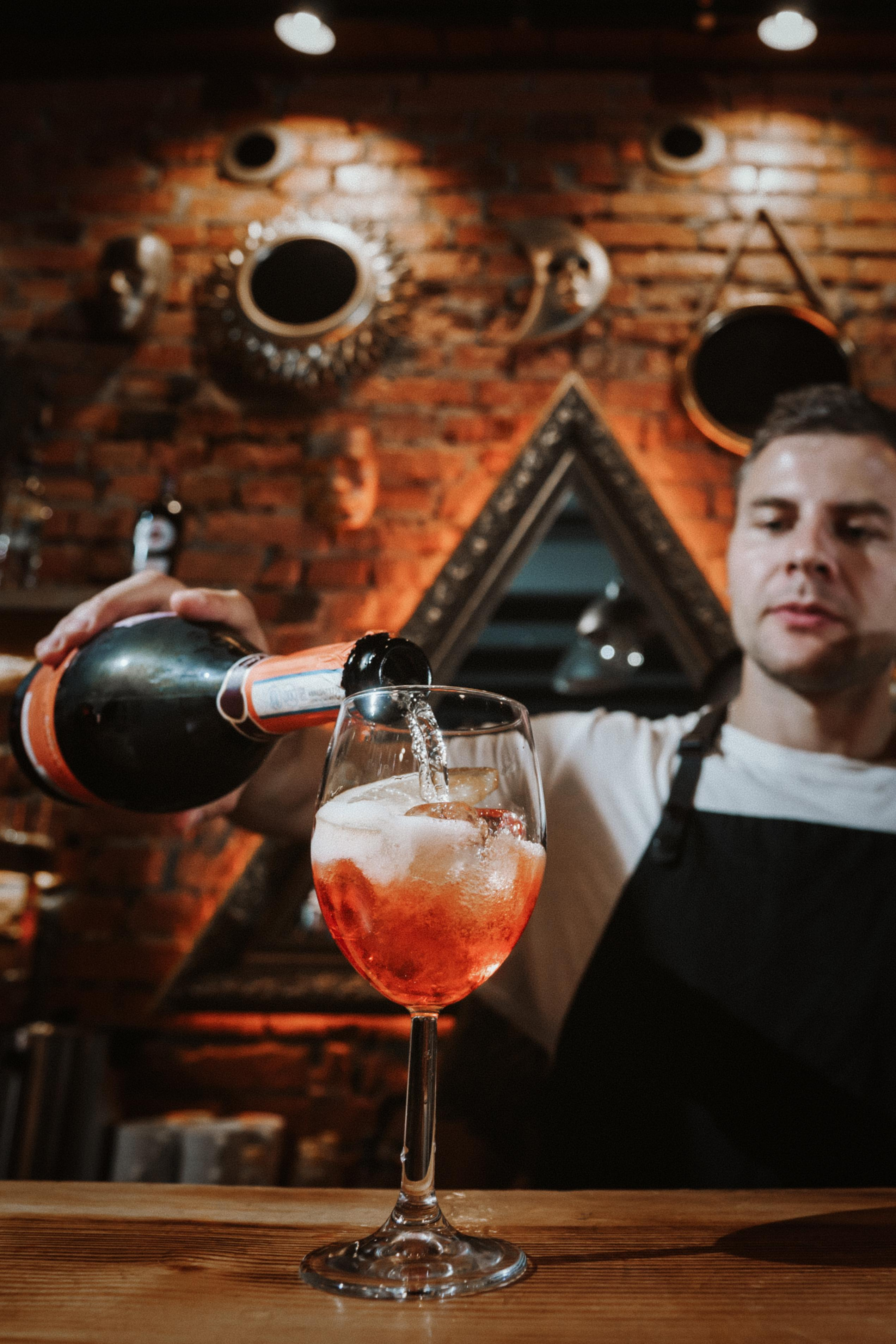 Savoy Wedding. Wedding & Documentary Photographer based in Nuremberg — available across Europe & Turkey | Vitalii Nasonov