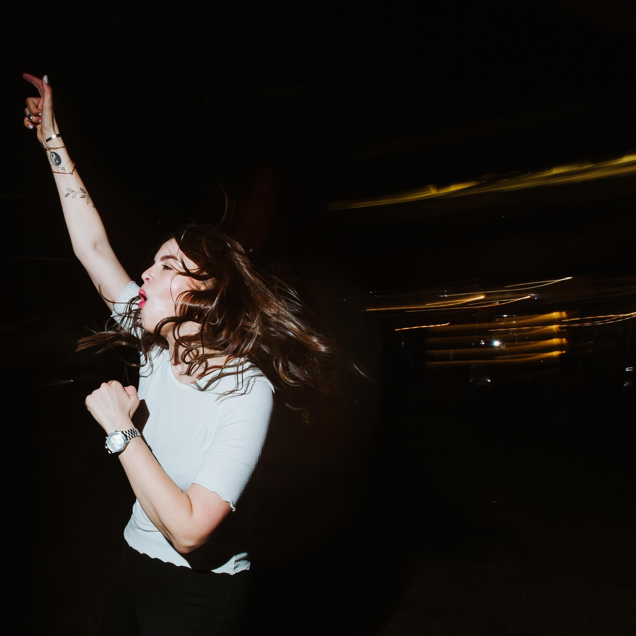 Assenture Habits New Me. Wedding & Documentary Photographer based in Nuremberg — available across Europe & Turkey | Vitalii Nasonov