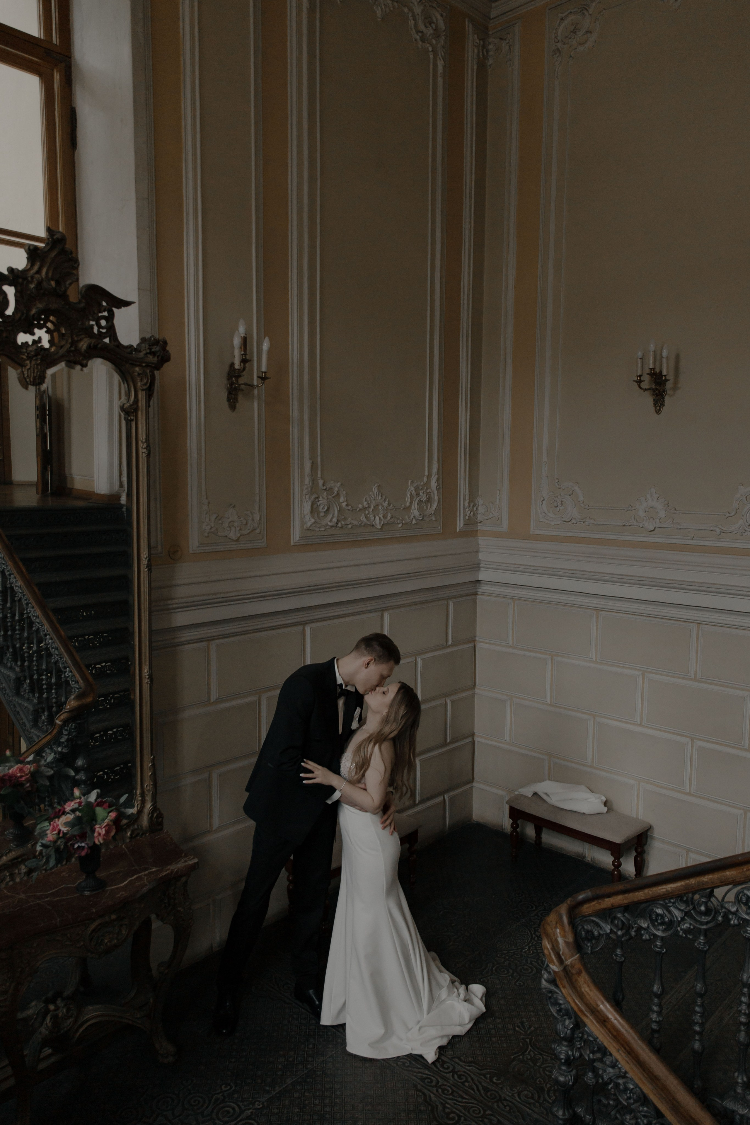 07.05.2024. RETOUCH-HOUSE