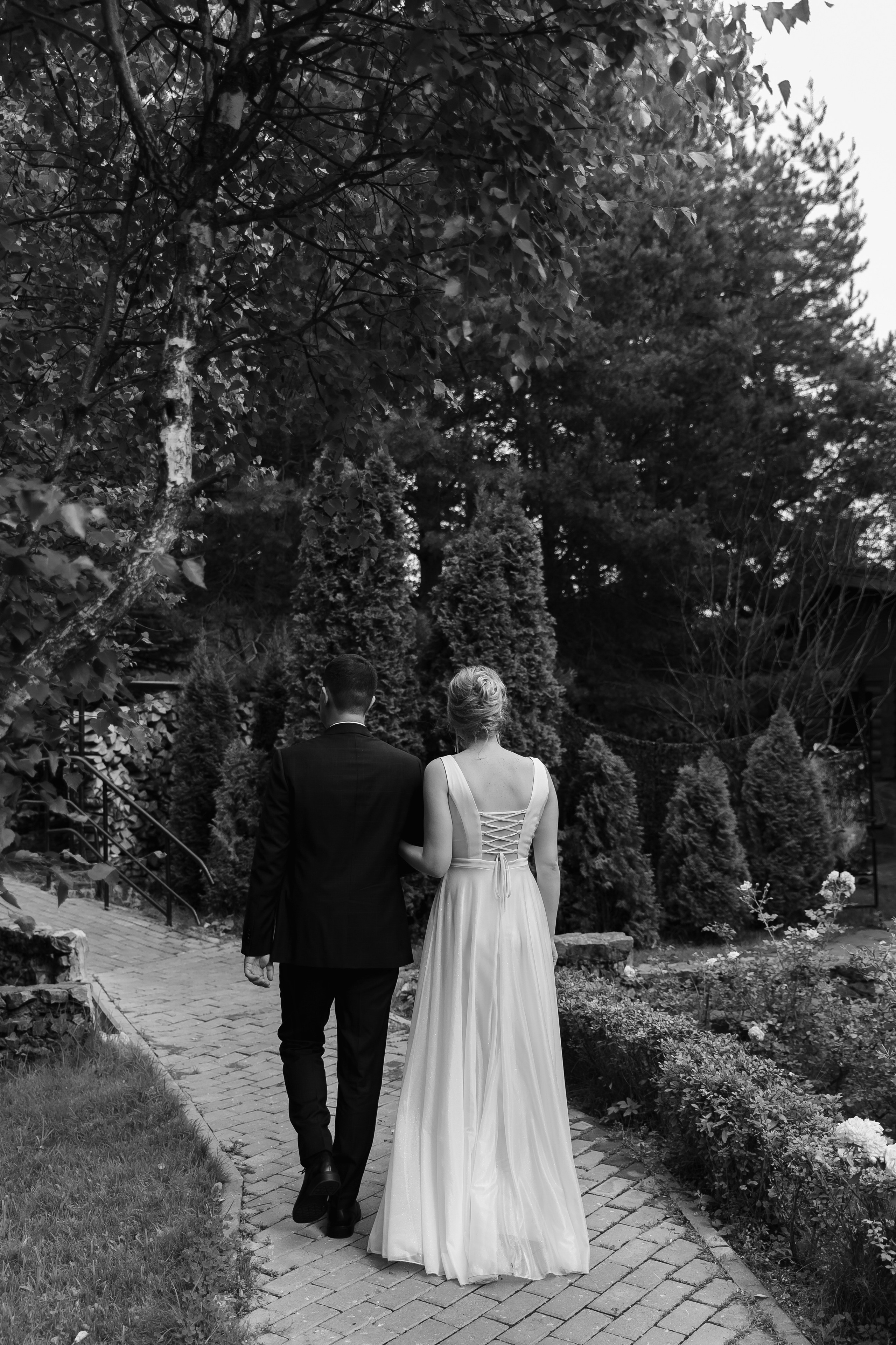 04.08.2024. RETOUCH-HOUSE