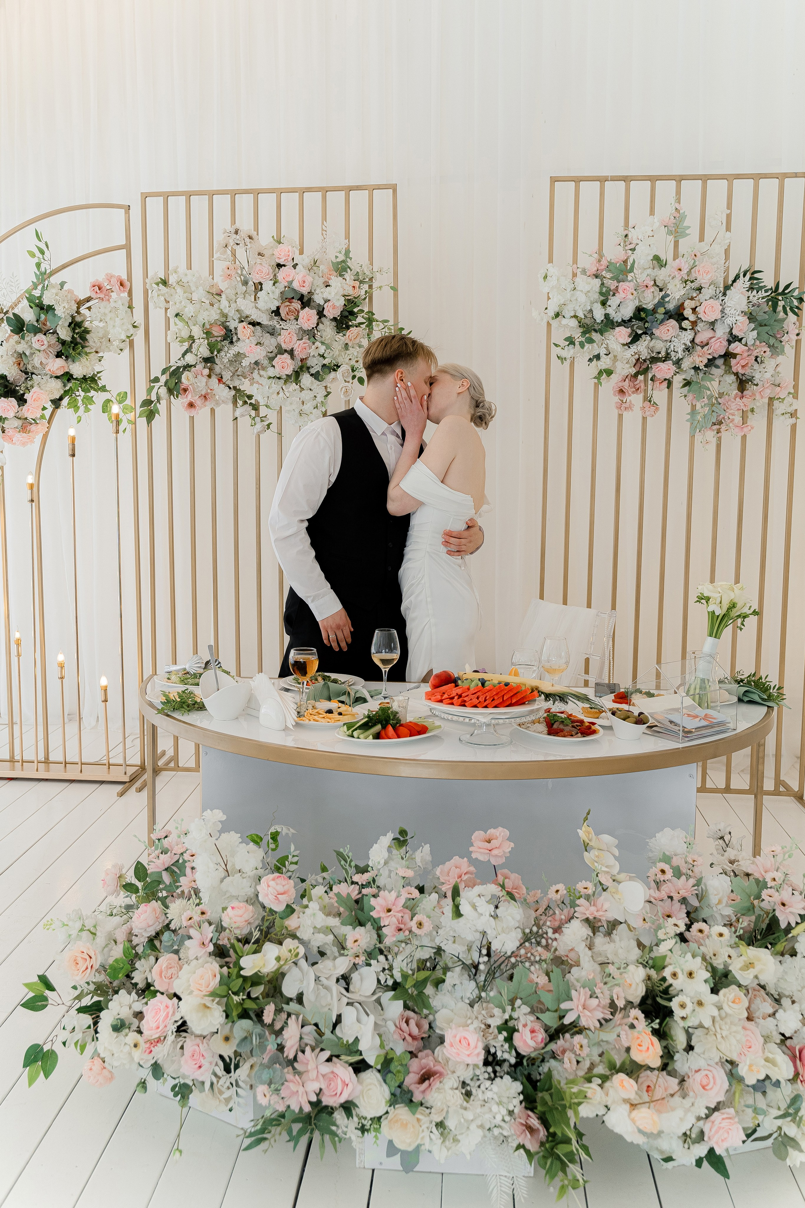 Владимир & Яна. RETOUCH-HOUSE