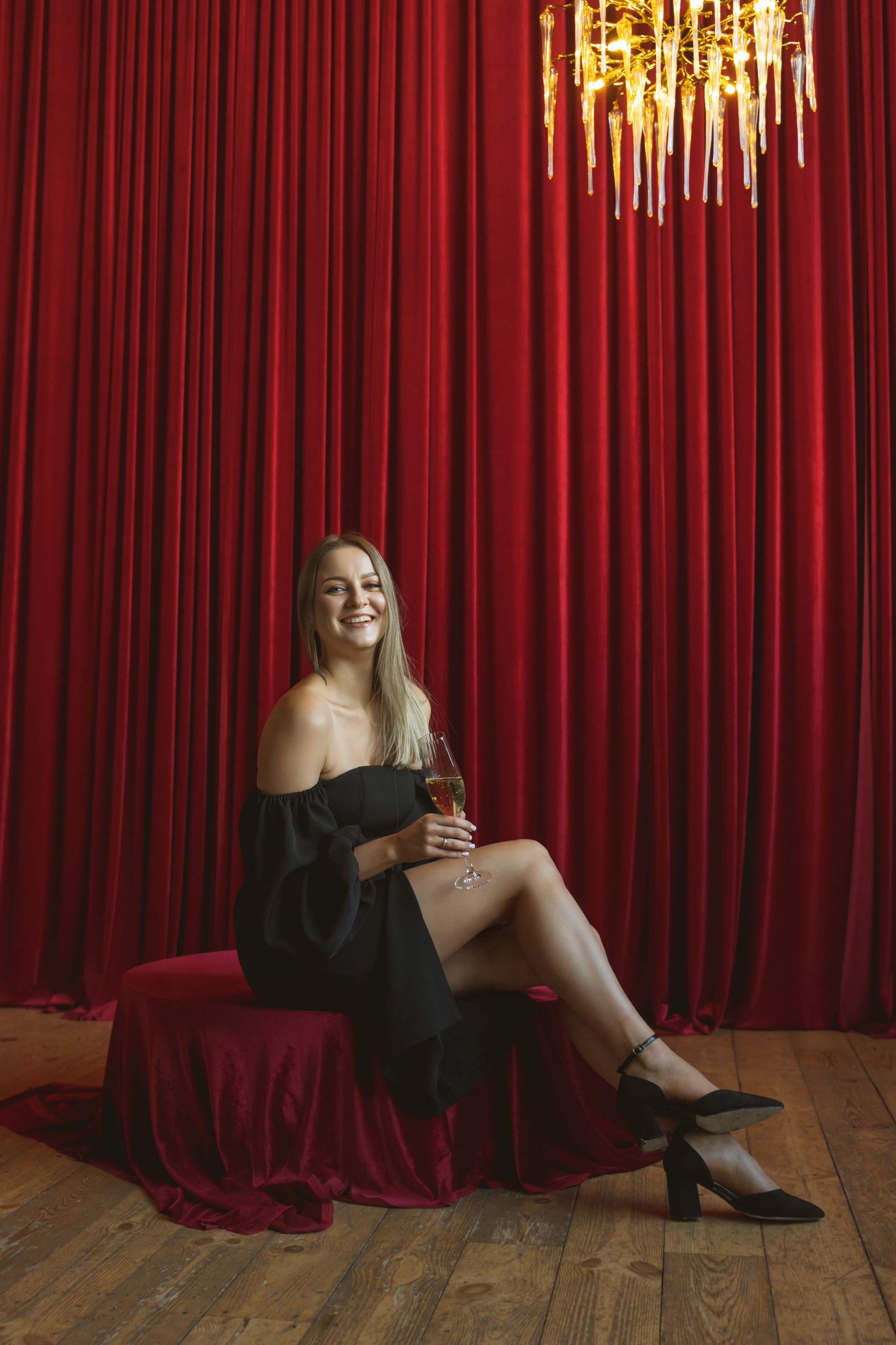 Елена. Главная