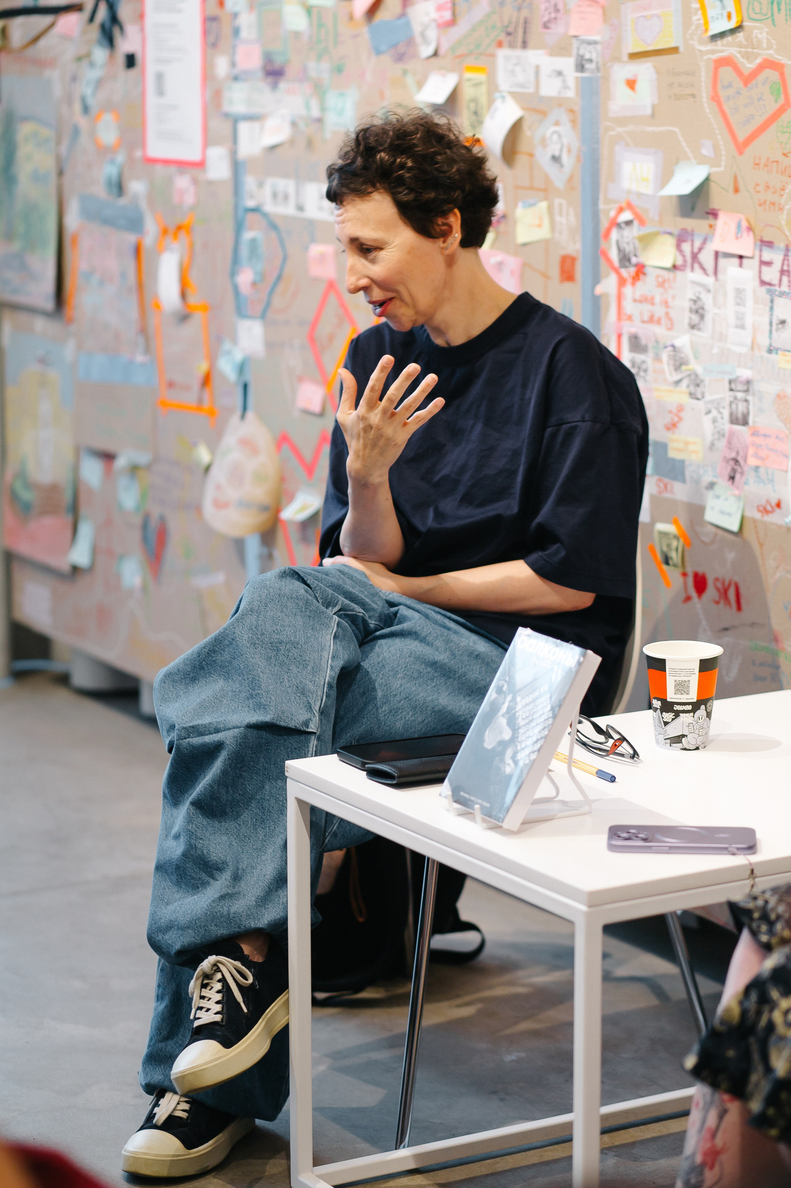 07.06.2024 Презентация книги «Балконы: почему они у нас такие?». Книжный клуб