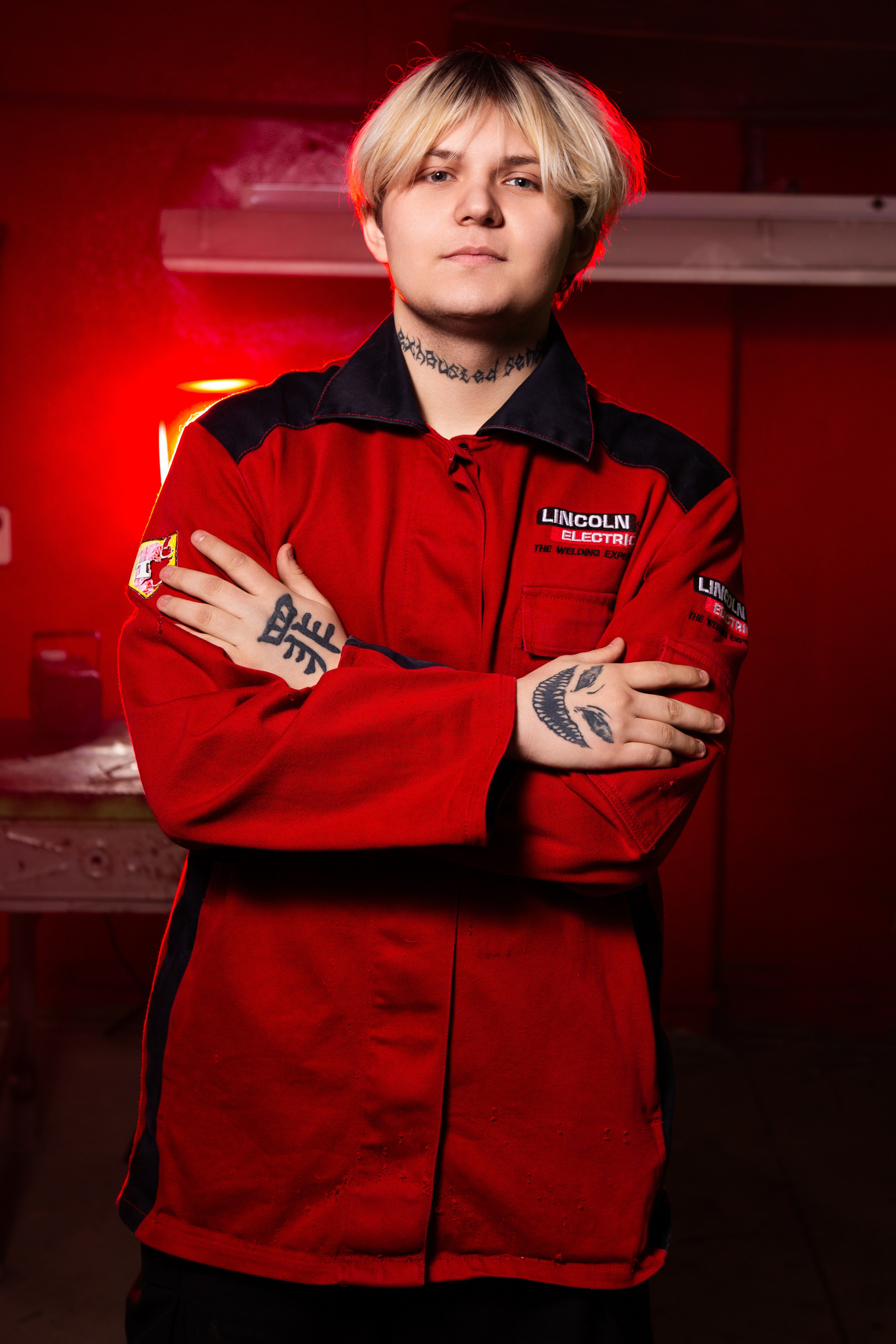 Портретная Фотосессия в Цеху для Выпускников Сварщиков | Твой Альбом Мценск. ТВОЙ АЛЬБОМ / ТВОИ ПРАВИЛА