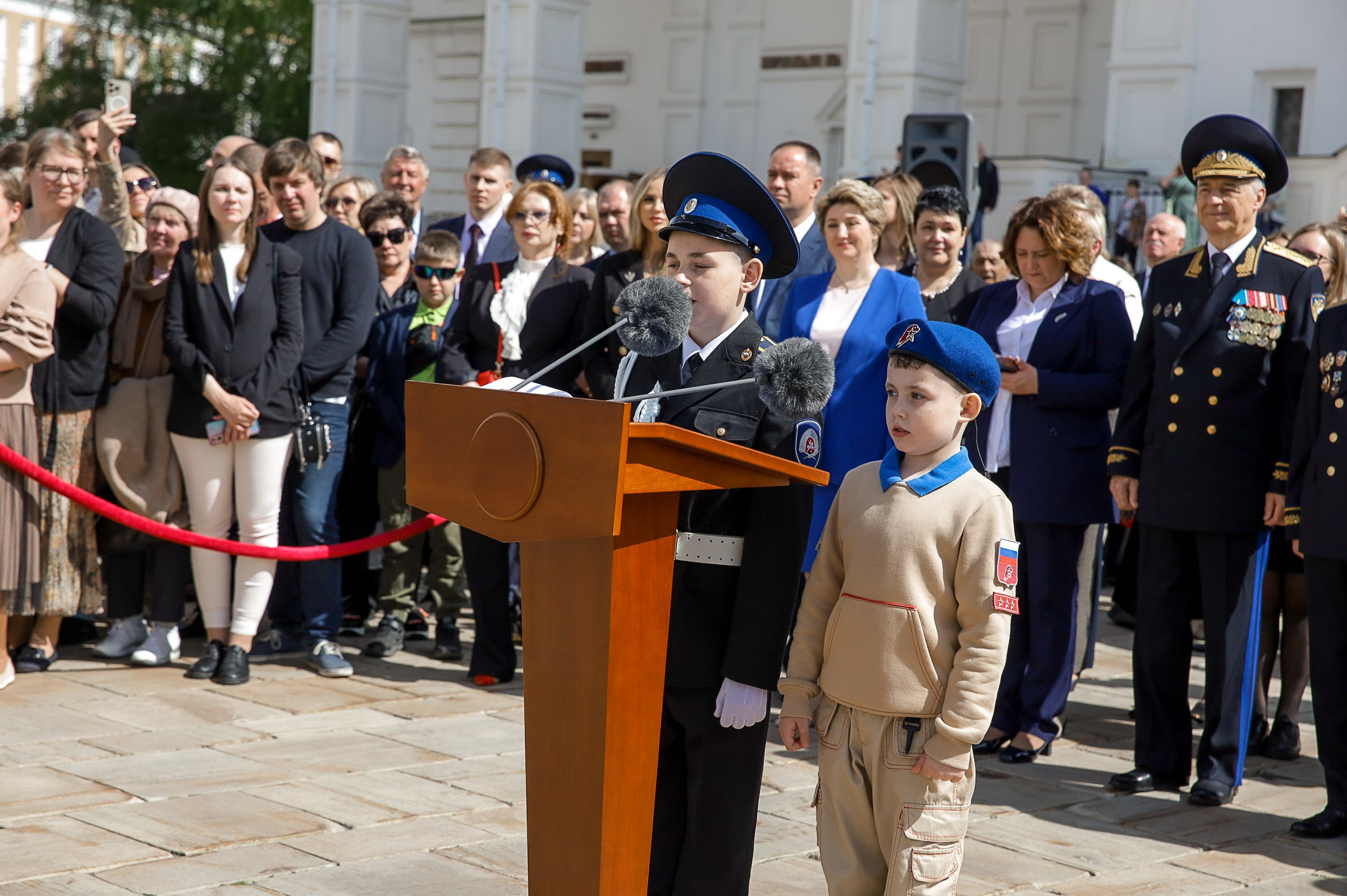 ПРИСЯГА ЮНАРМЕЙЦЕВ. СОБОРНАЯ ПЛОЩАДЬ КРЕМЛЯ. Фотограф в Москве Ольга Колесникова