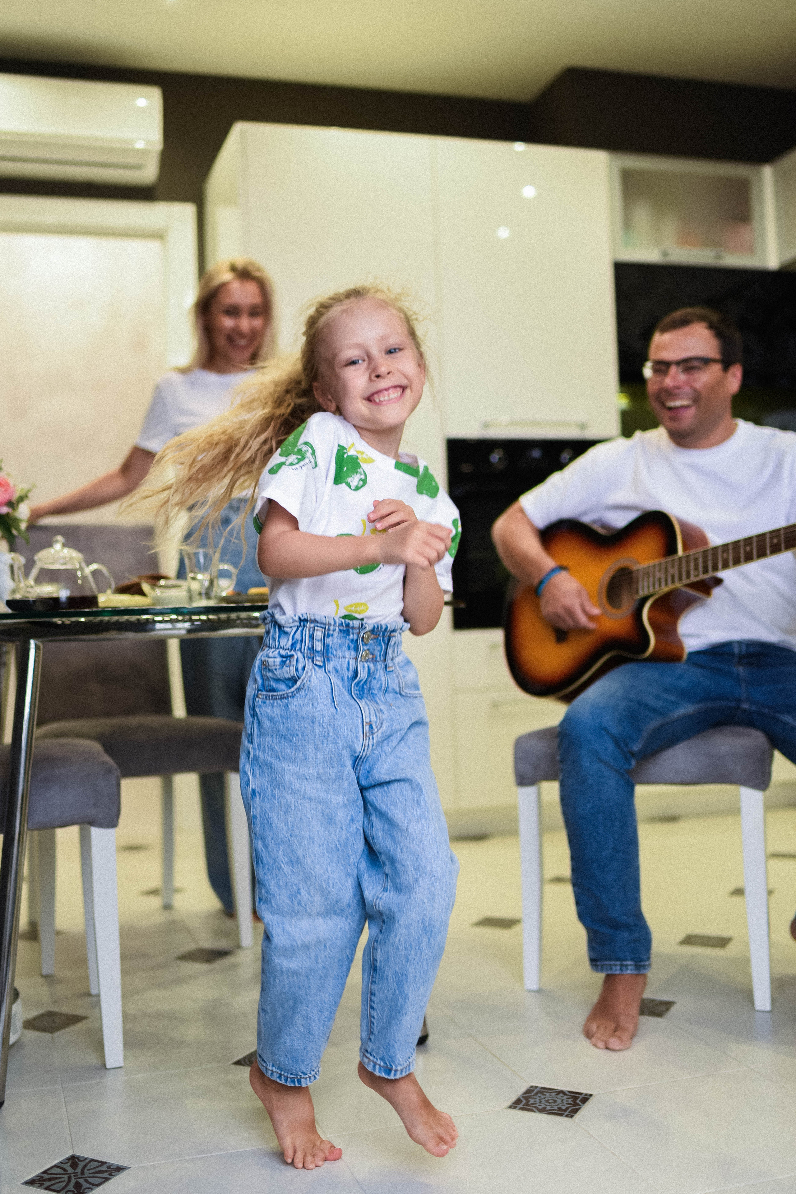 Марина, Андрей и Лиза. Главная