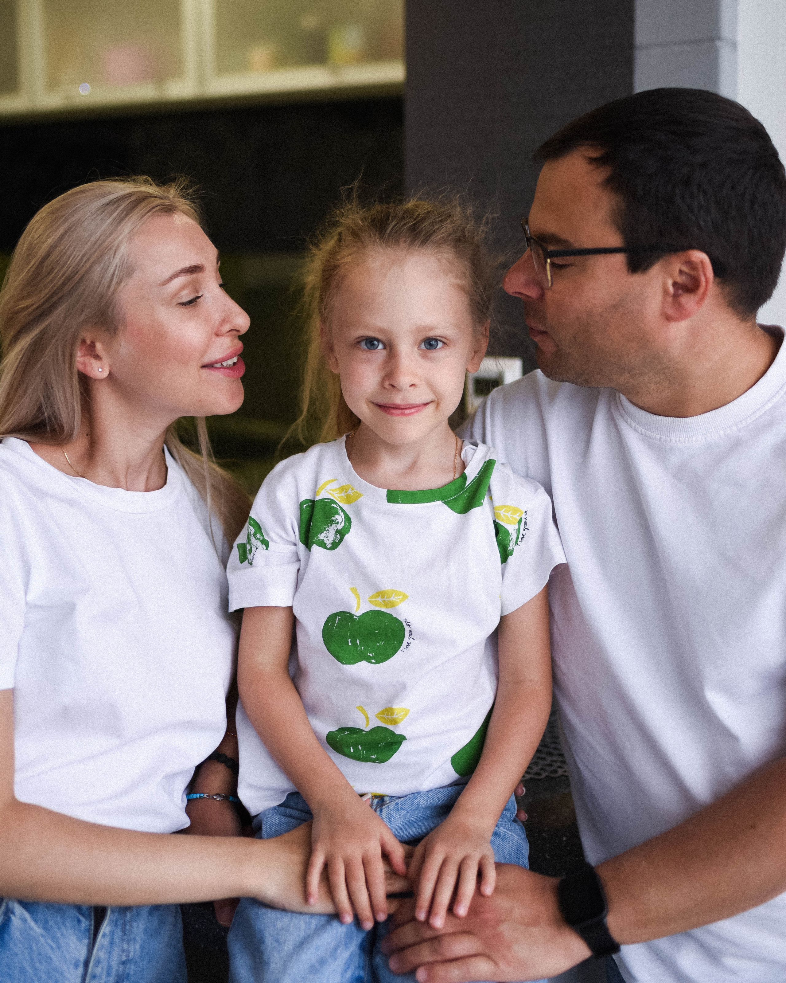 Марина, Андрей и Лиза. Главная