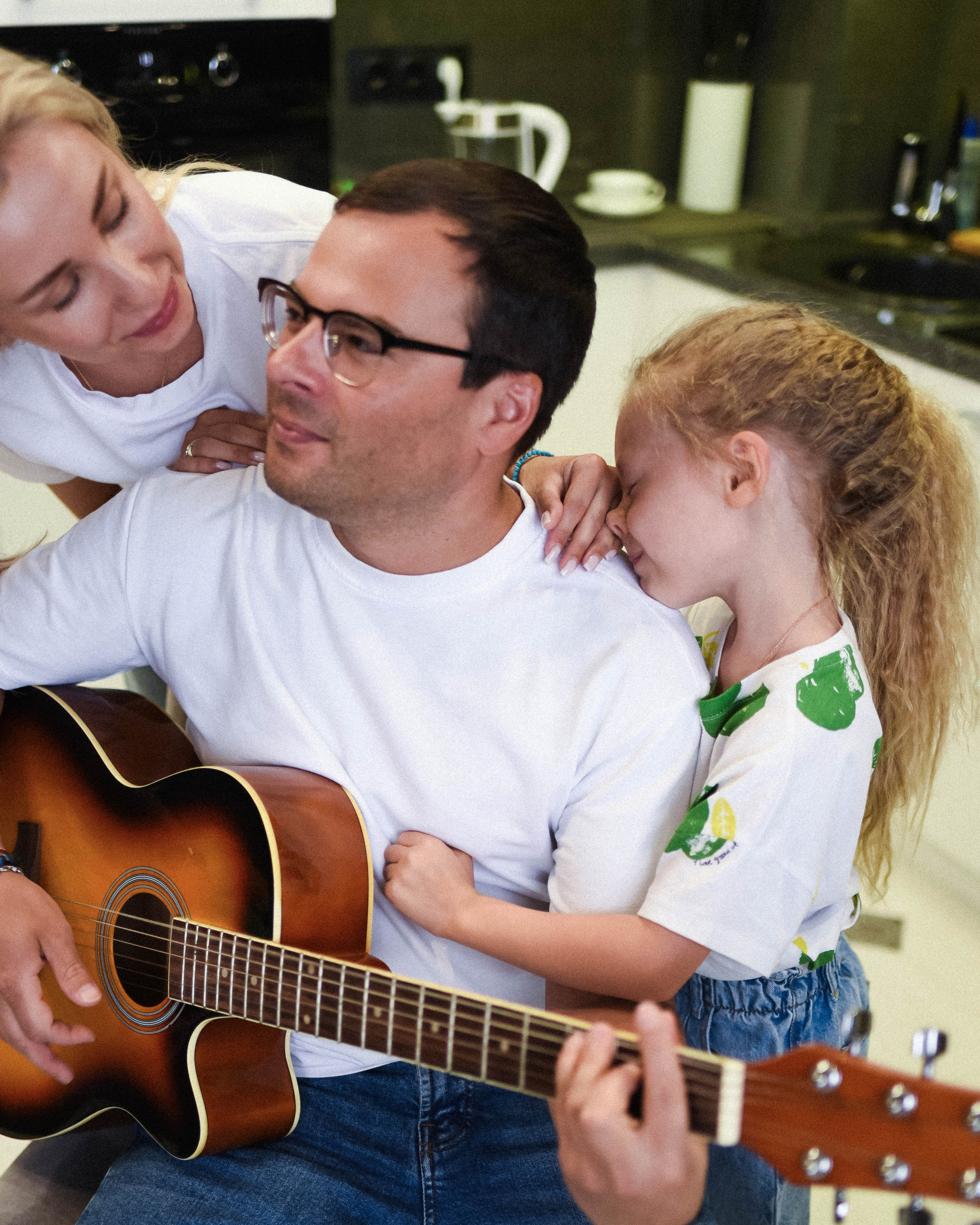 Марина, Андрей и Лиза. Главная