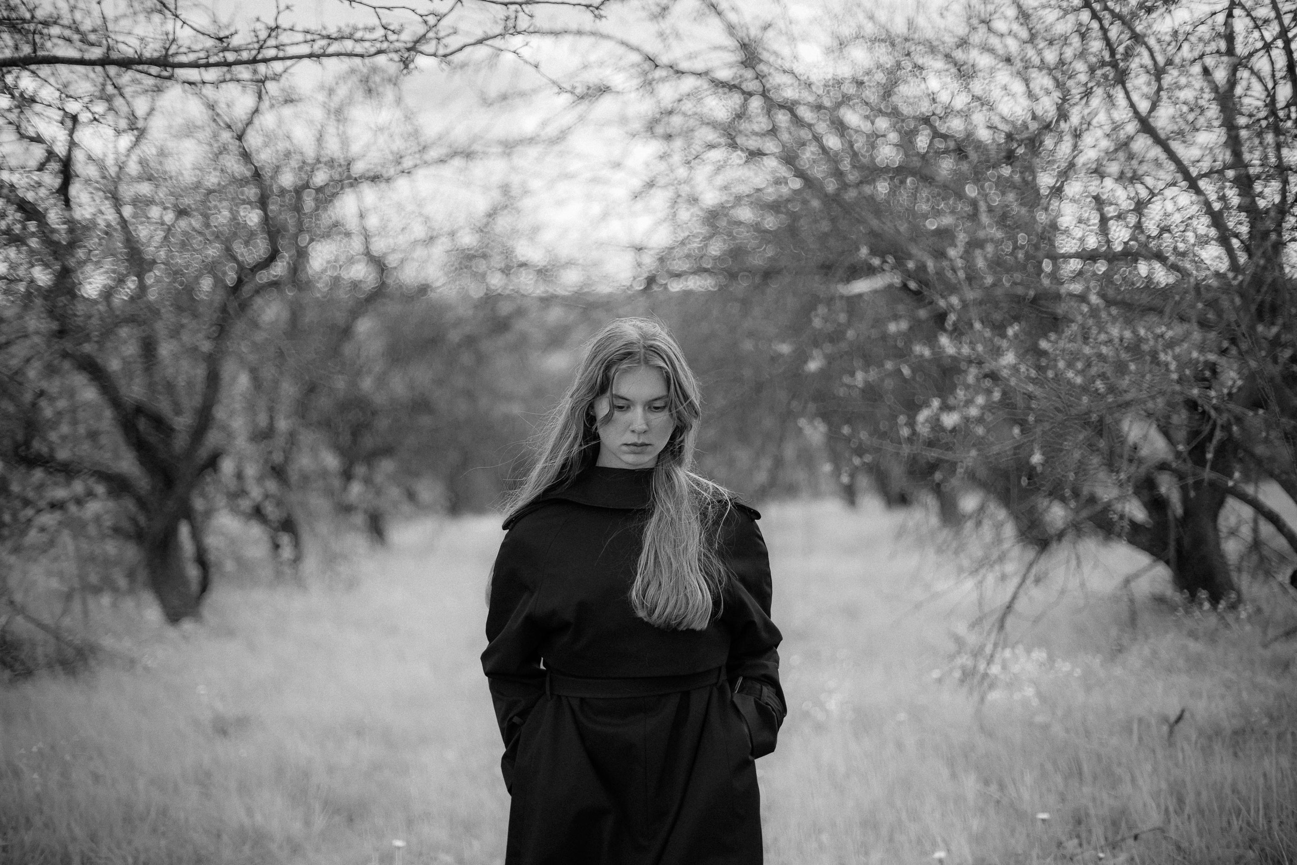 Катя в цветении. Женский семейный фотограф Тула Москва Захарова Анна