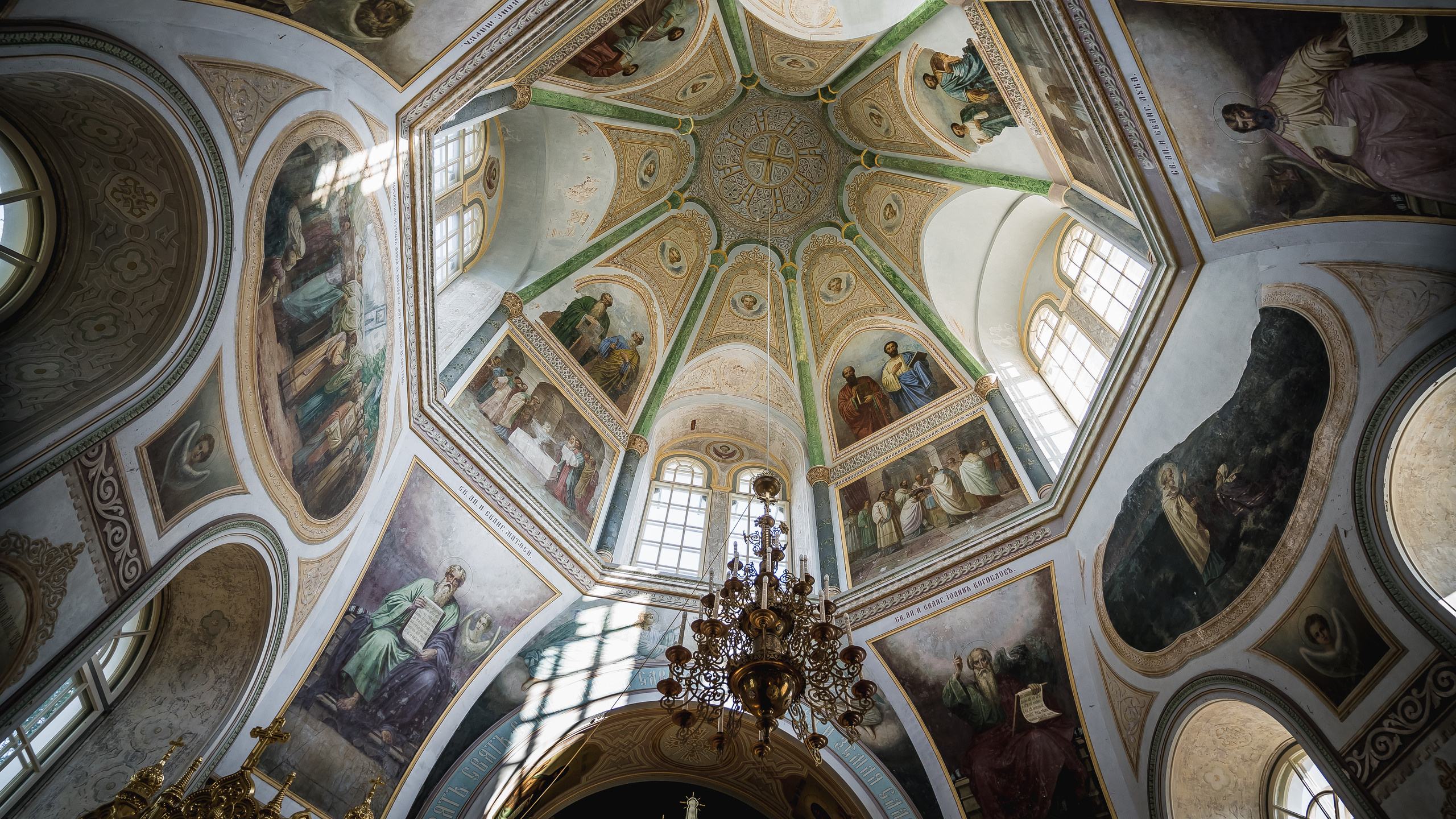 Контент съемка под ключ. Световое шоу / Москва и Мо