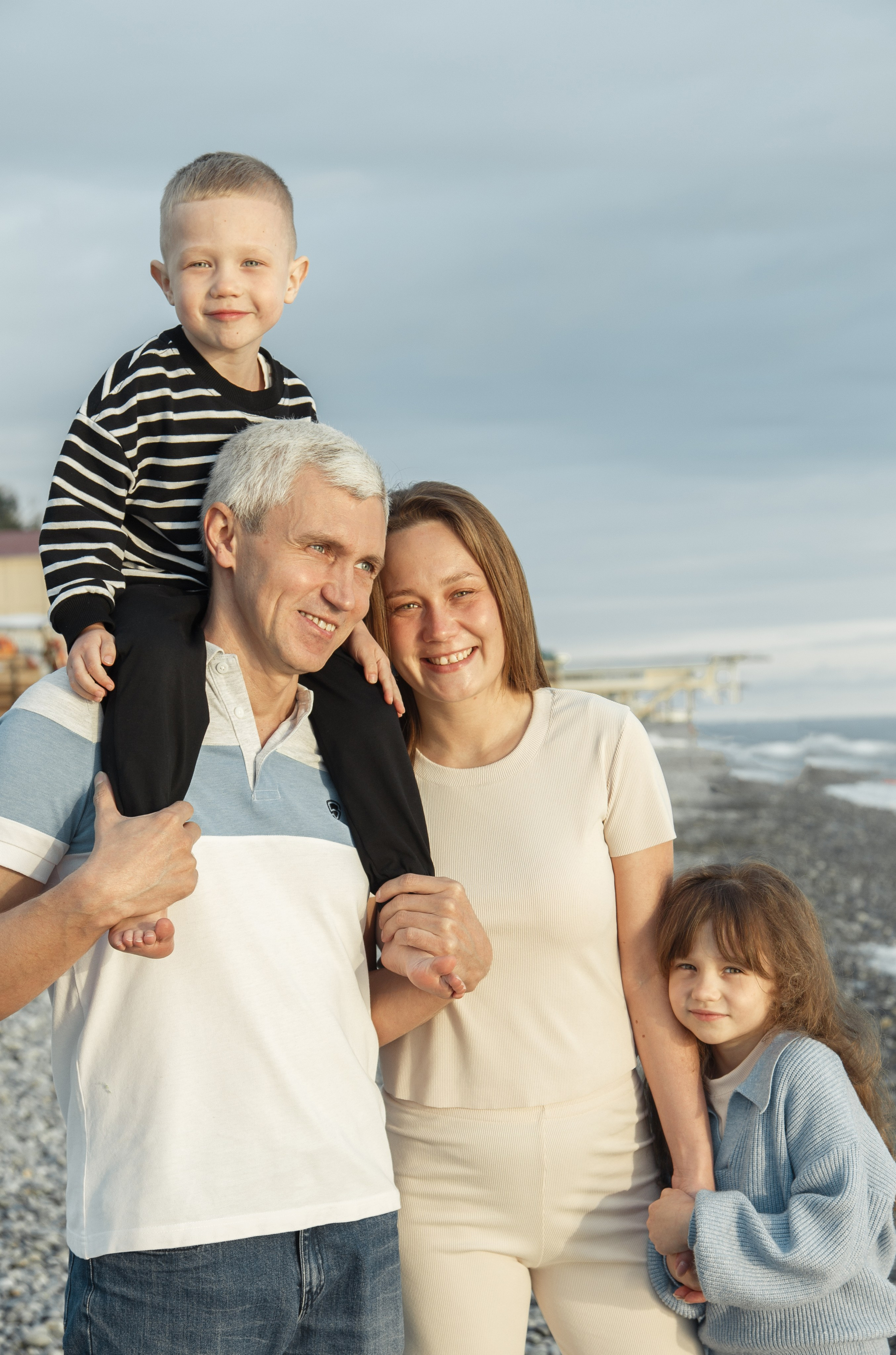 Пляж «Горный Воздух» в Лоо. Семейный фотограф в Сочи, Лоо, Дагомысе, Вардане Кучумова Олеся