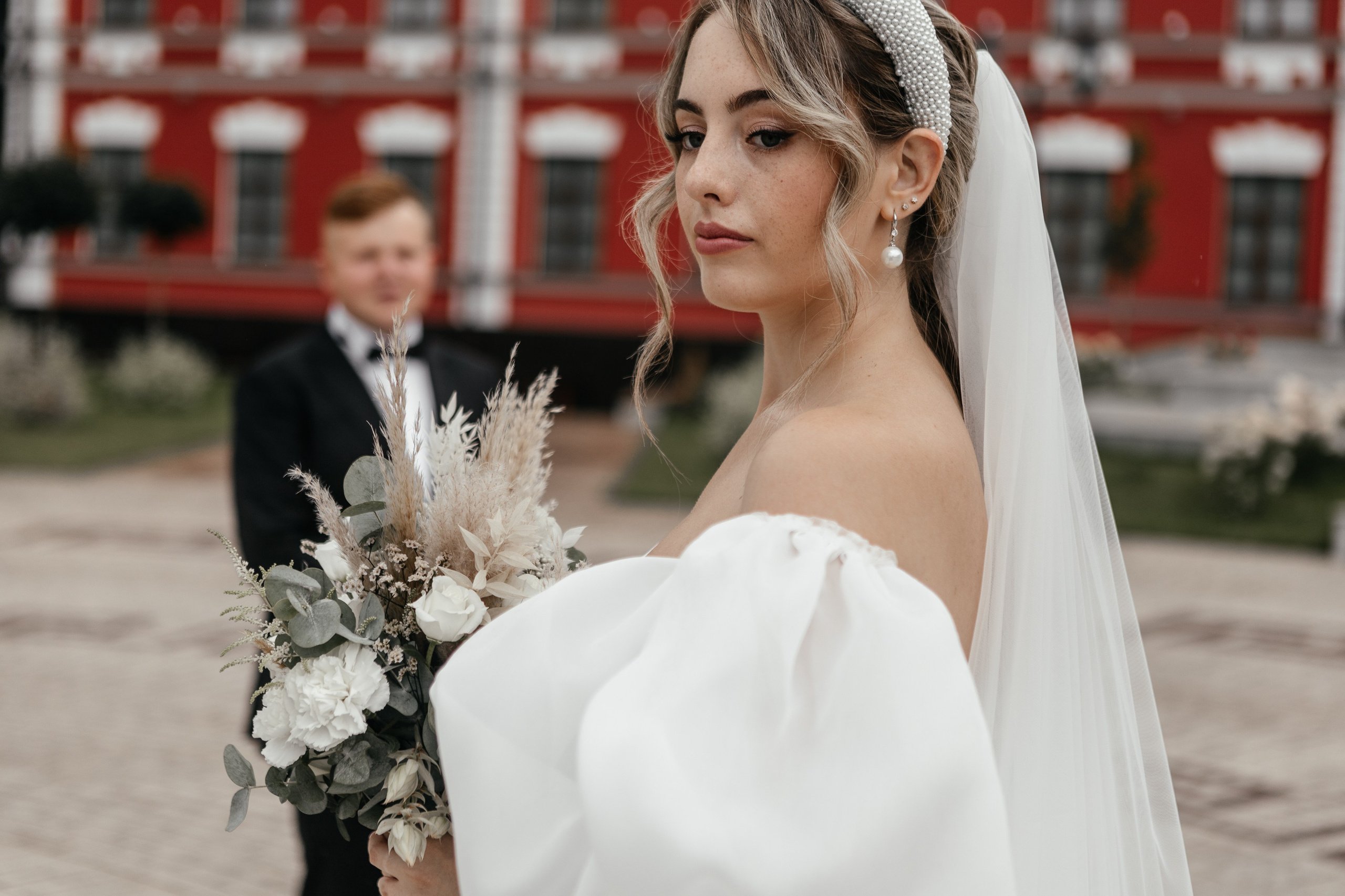 Свадебный фотограф Уфа — Руслан ГабдлисламовЖивые эмоции, красивые кадры, воспоминания на всю жизнь.Работаю по всей Республике Башкортоста. Свадебный фотограф Уфа Руслан Габдлисламов