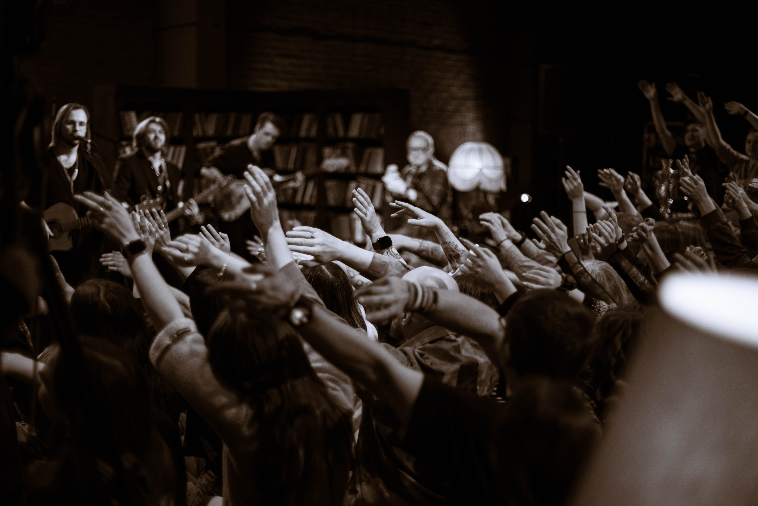 Концерты. Пряник не проявляет негатив, творческий фотограф, Москва и Санкт-Петербург