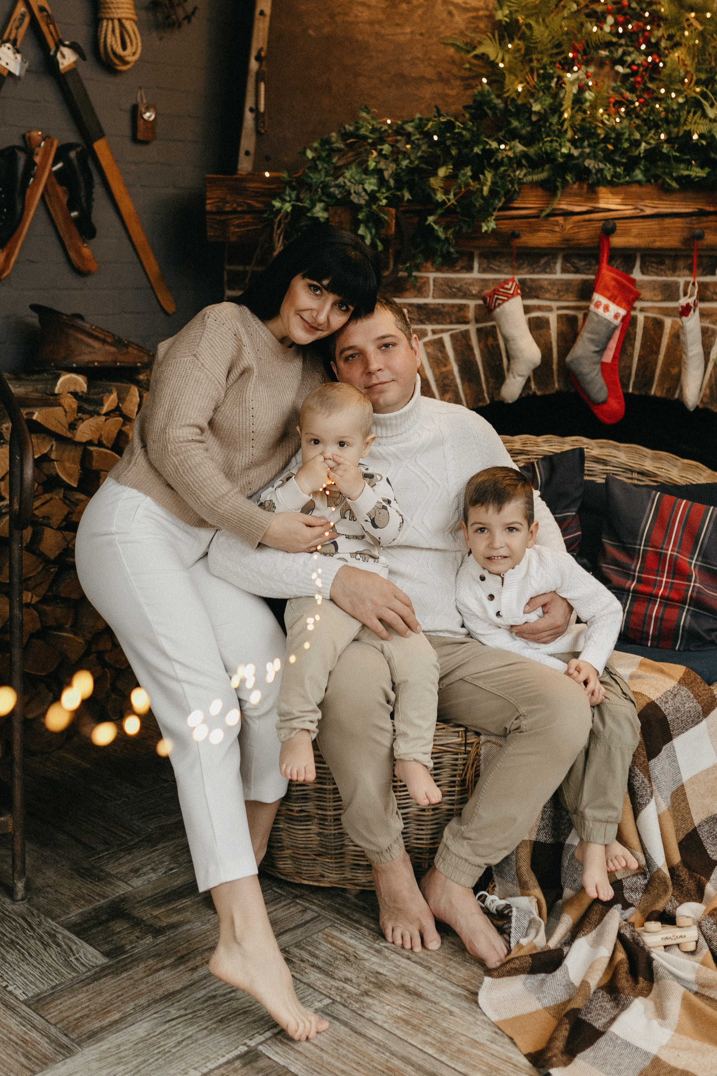 Вика и Витя (Никита и Кирилл). Семейный фотограф в г. Ростову-на-Дону Козлова Евгения