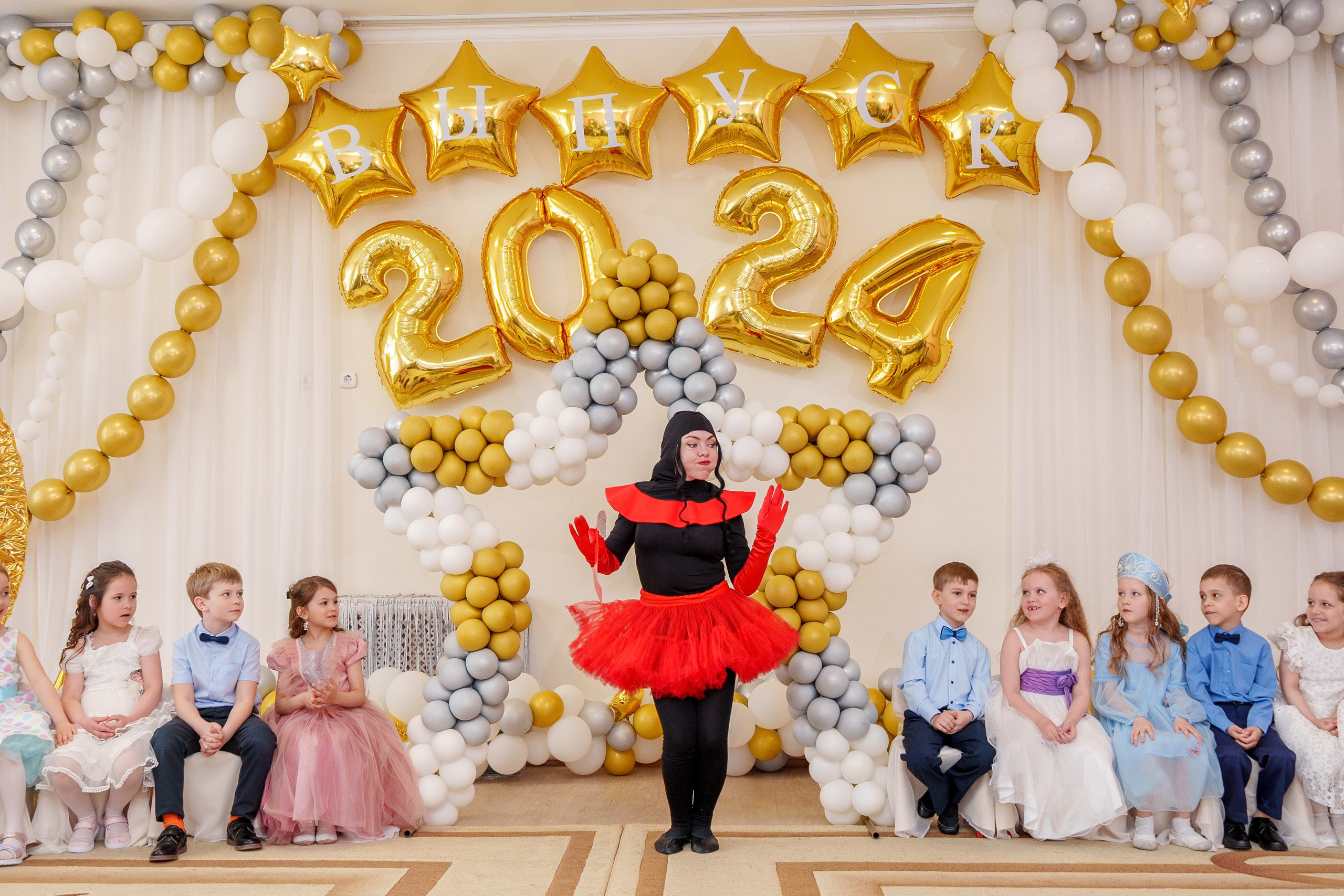 Выпускные в саду. Фотограф Юлия Попова