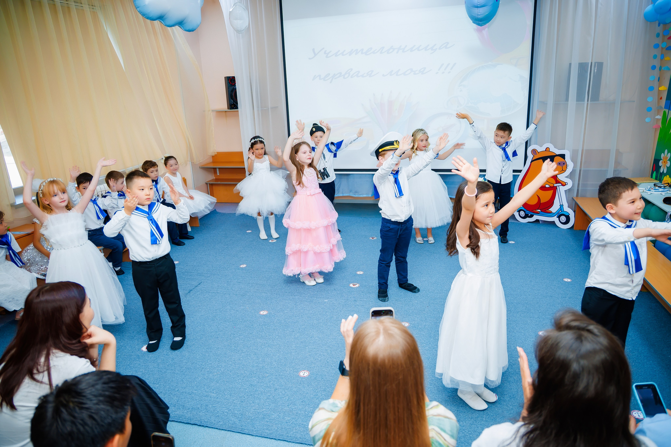 Утренник в Саду. Семейный и Свадебный фотограф в Астане Александр Астапов