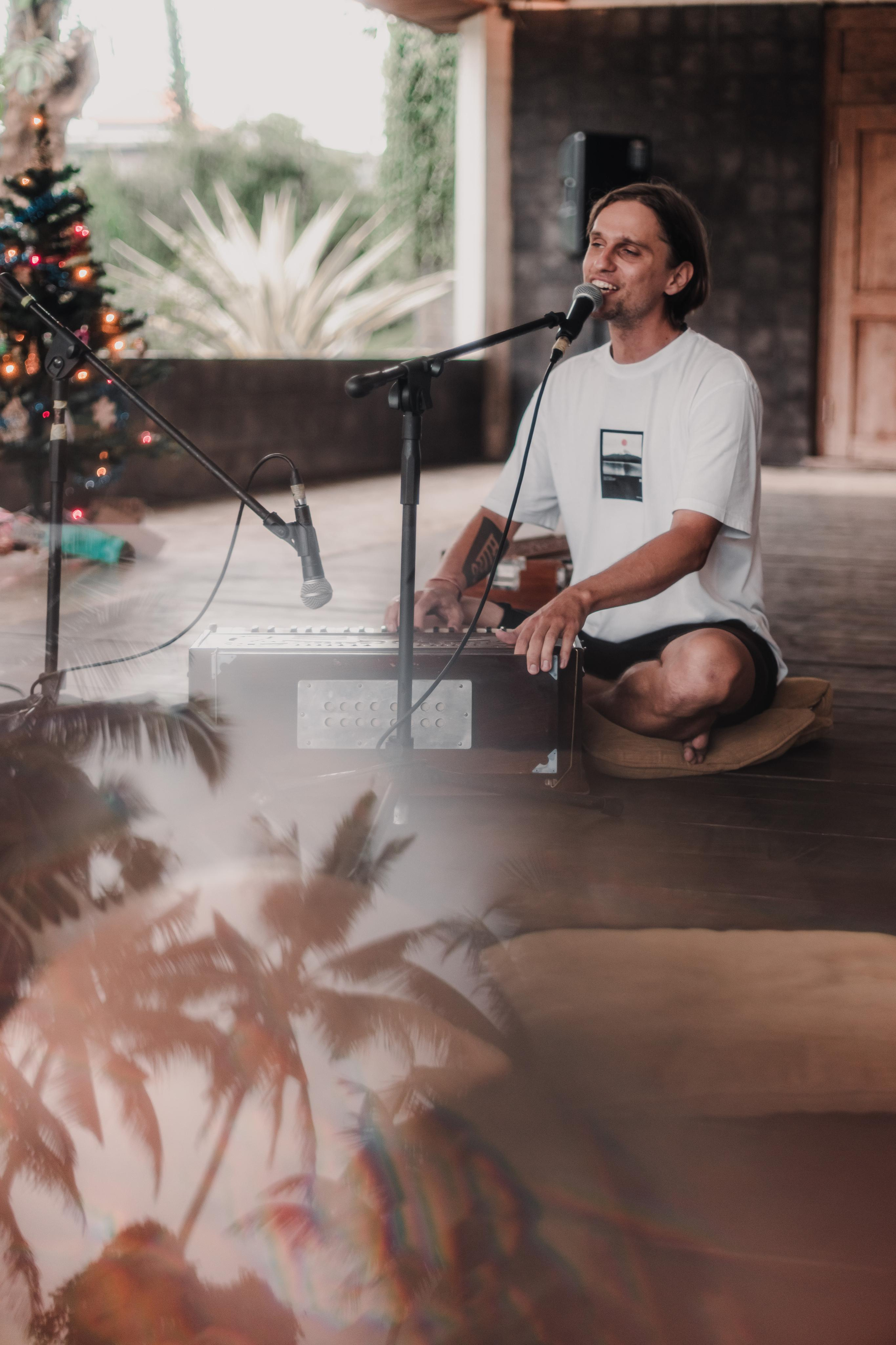 Предновогодний Киртан на Бали. Mariam Bagdasaryan