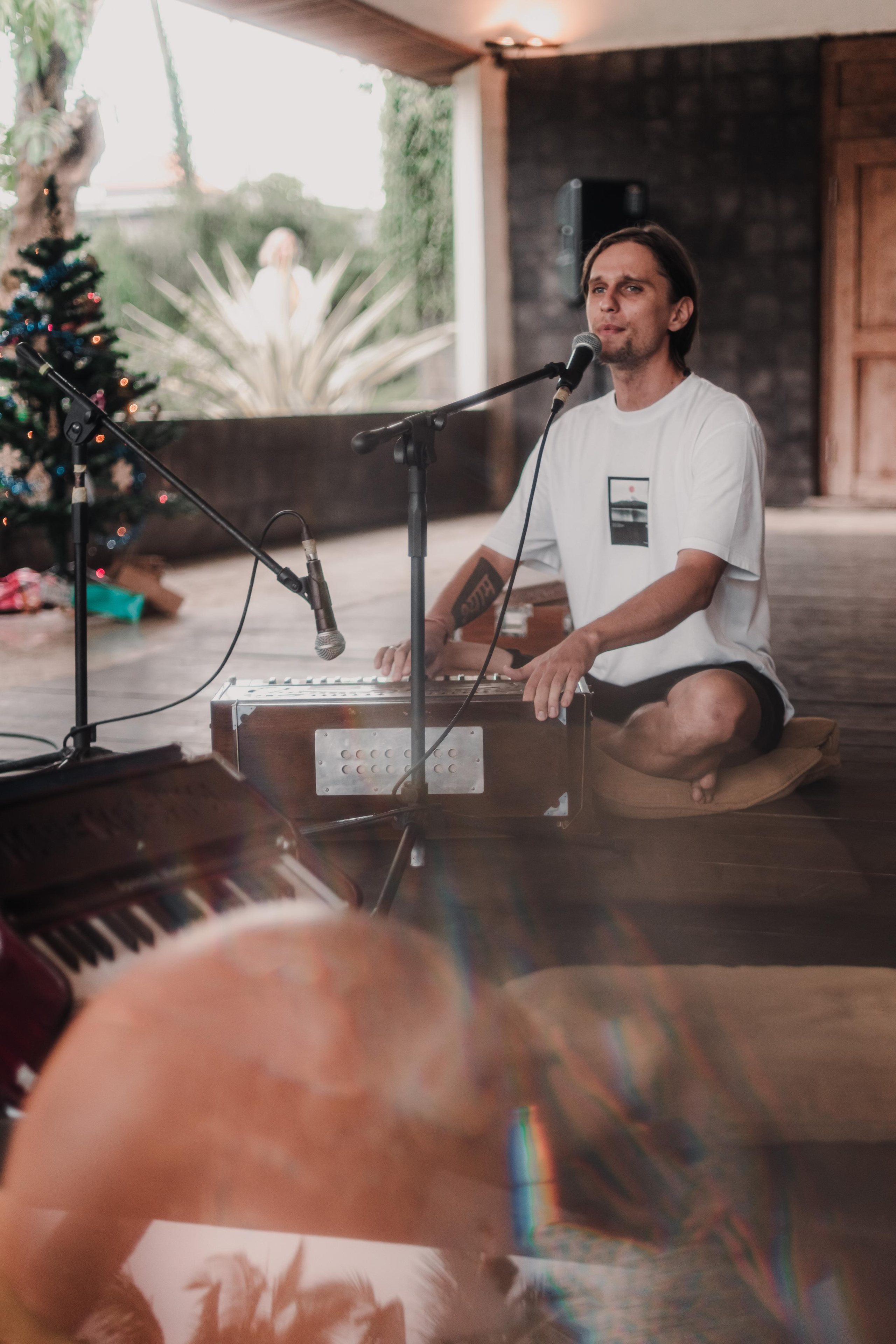 Предновогодний Киртан на Бали. Mariam Bagdasaryan