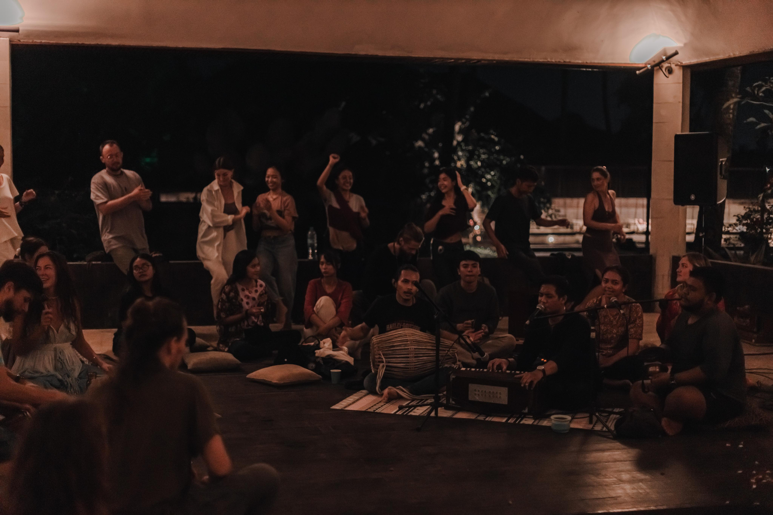 Предновогодний Киртан на Бали. Mariam Bagdasaryan