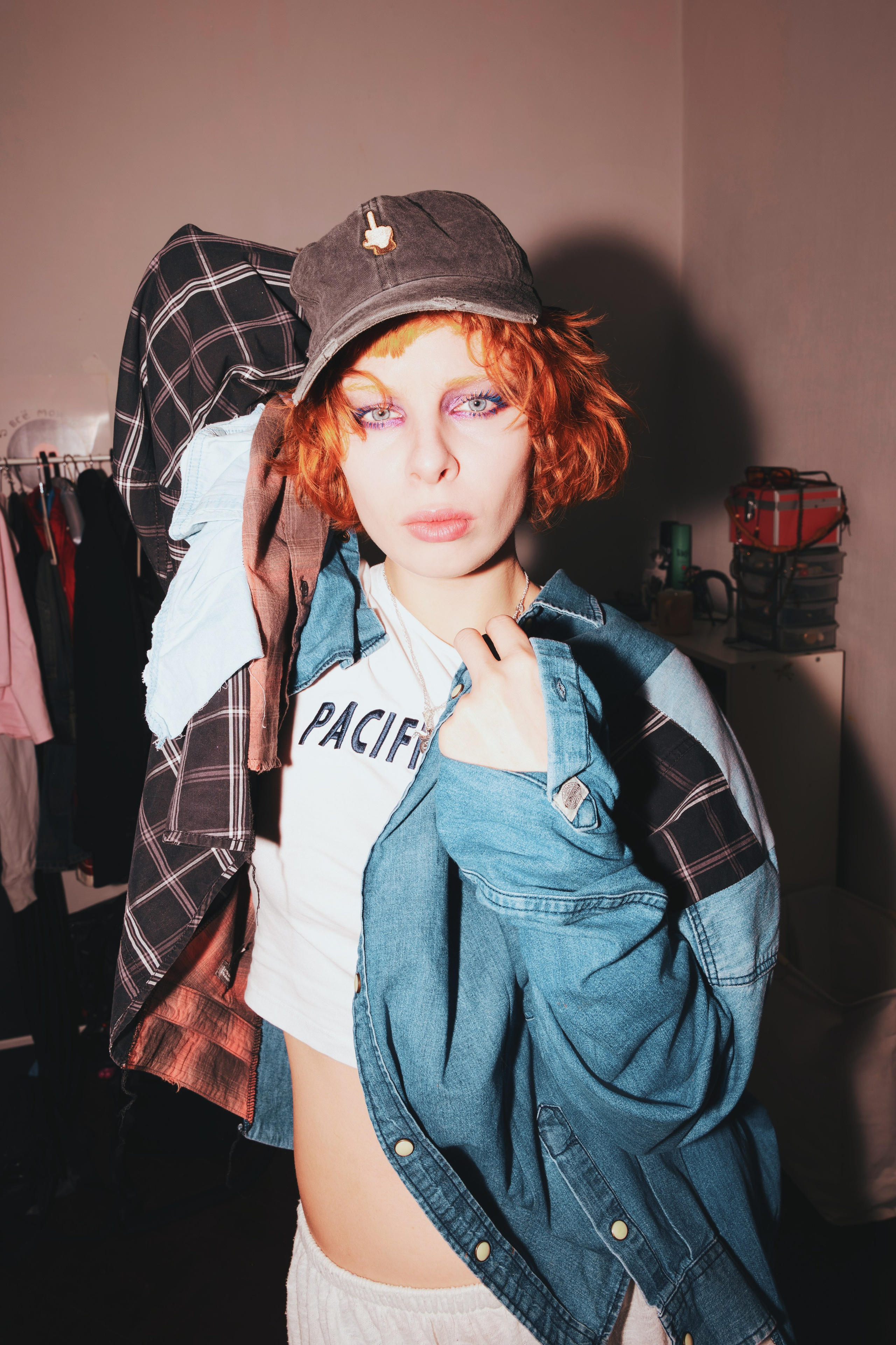 Лу, простой свет в падике. Портретный фотограф из Москвы. Павел Попов