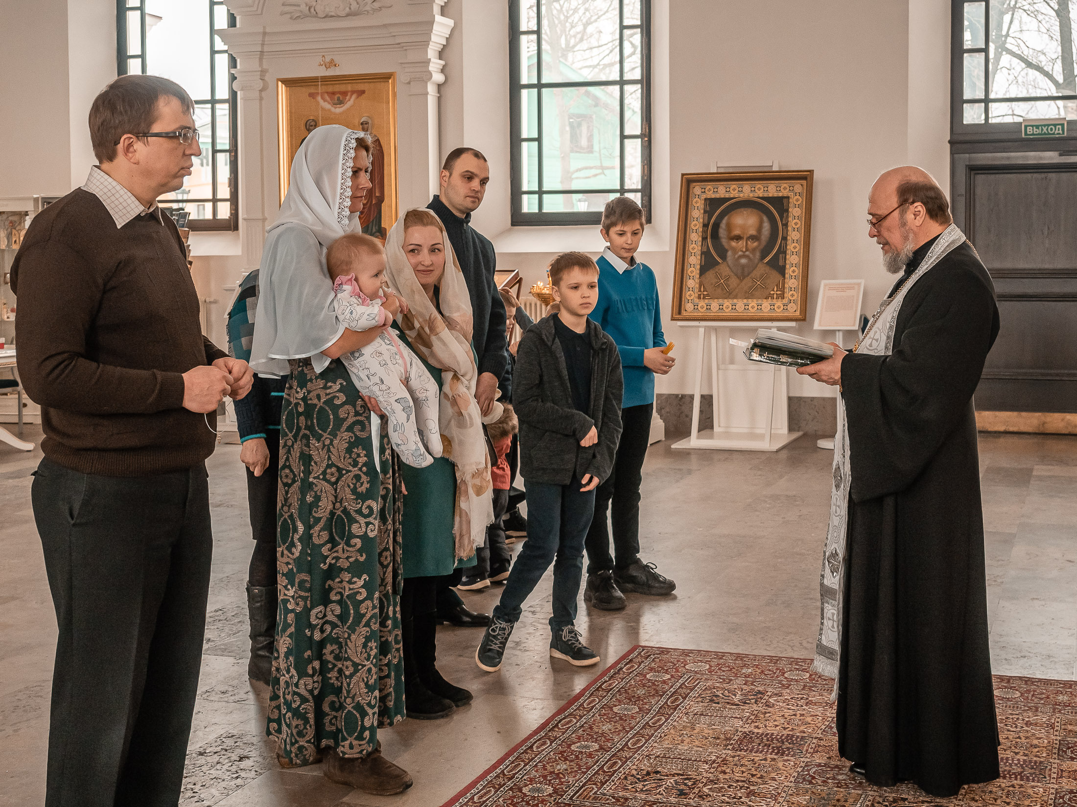 нужный ребенок, что купить на крестины девочке крестной, собеседование перед крещением ребенка что спрашивает, какие вопросы задавать фотографу на крещение