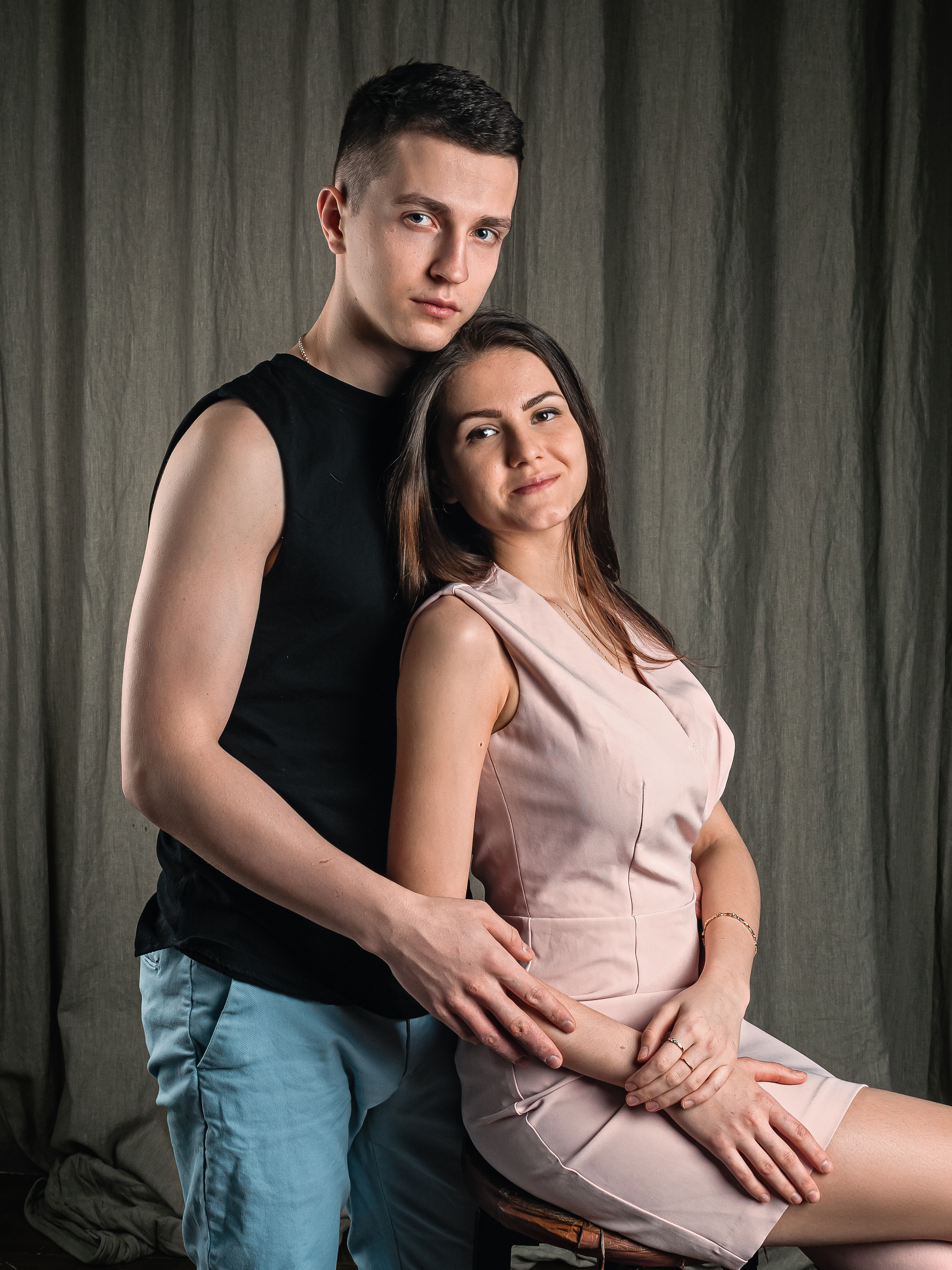 Фотосессия love story в студии. Отличные фотографии своих близких, своего бизнеса или даже себя. СПб