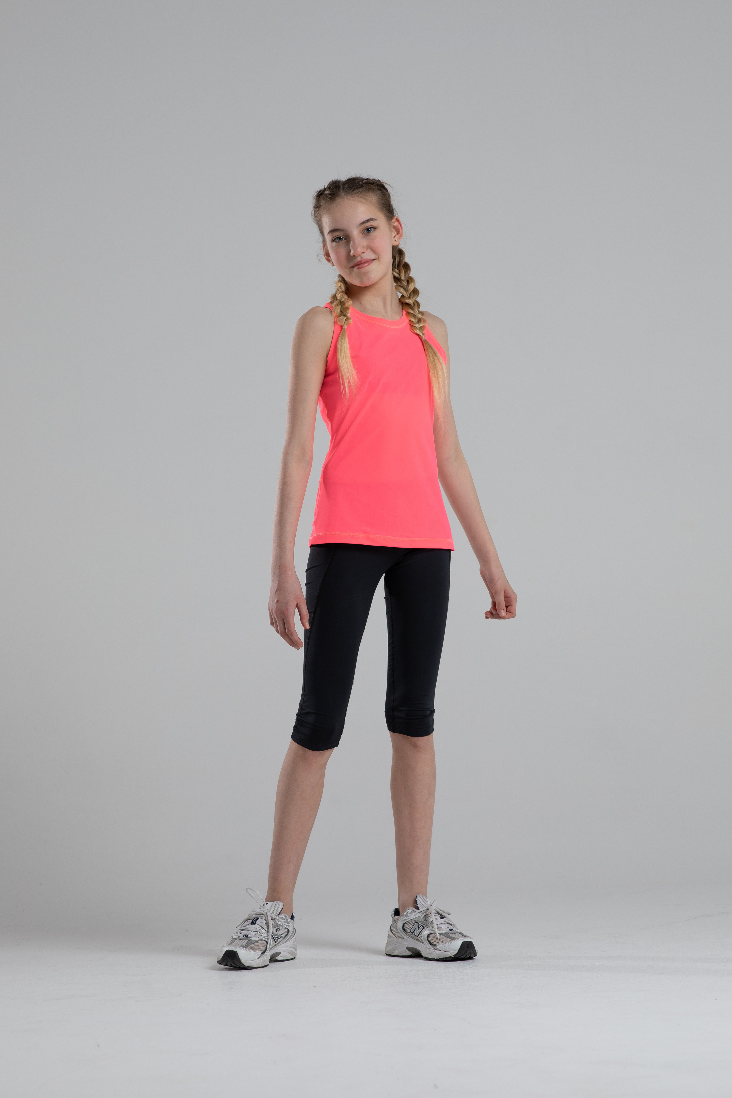 Бренд спортивной одежды Relay You: съемка для соцсетей и сайта. Спортивный и детский фотограф в Москве, Калининграде