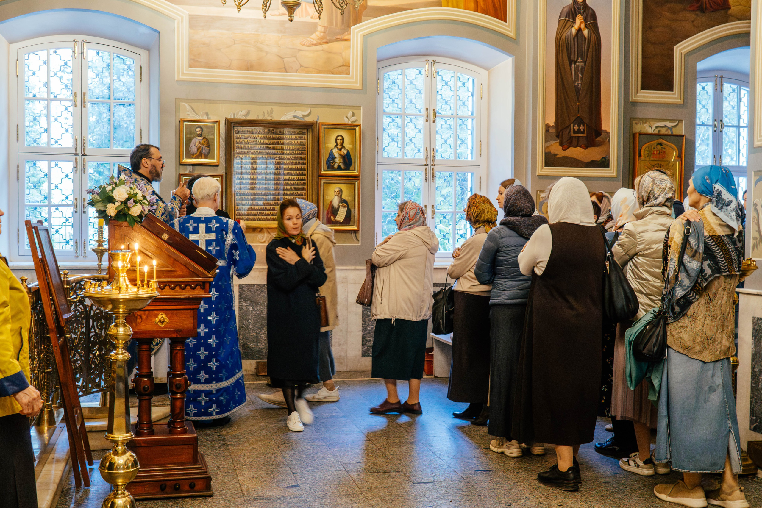 Литургия в храме иконы Божией Матери «Живоносный Источник» в Царицыне. Фотограф Москва Валерия Веденина