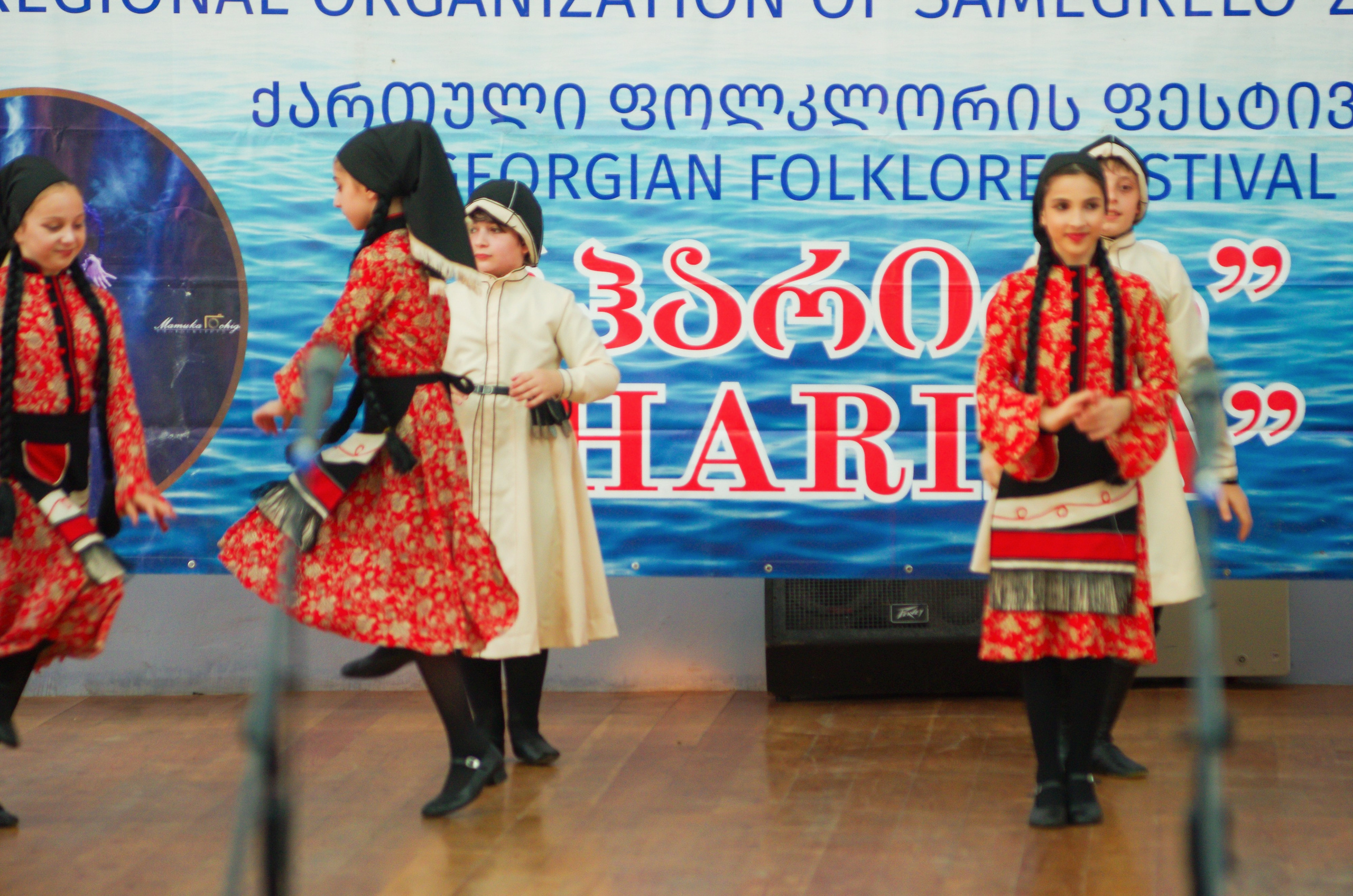 Кабулети Танцы. Портретный фотограф Денис Милютин