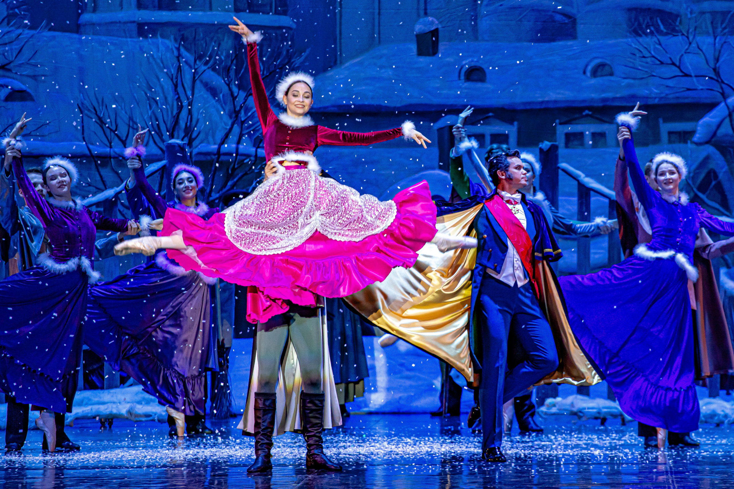 Анюта — спектакль — премьера на сцене Зимнего театра Марийского театра оперы и балета. Фотограф в Сочи Юрий Шептаев