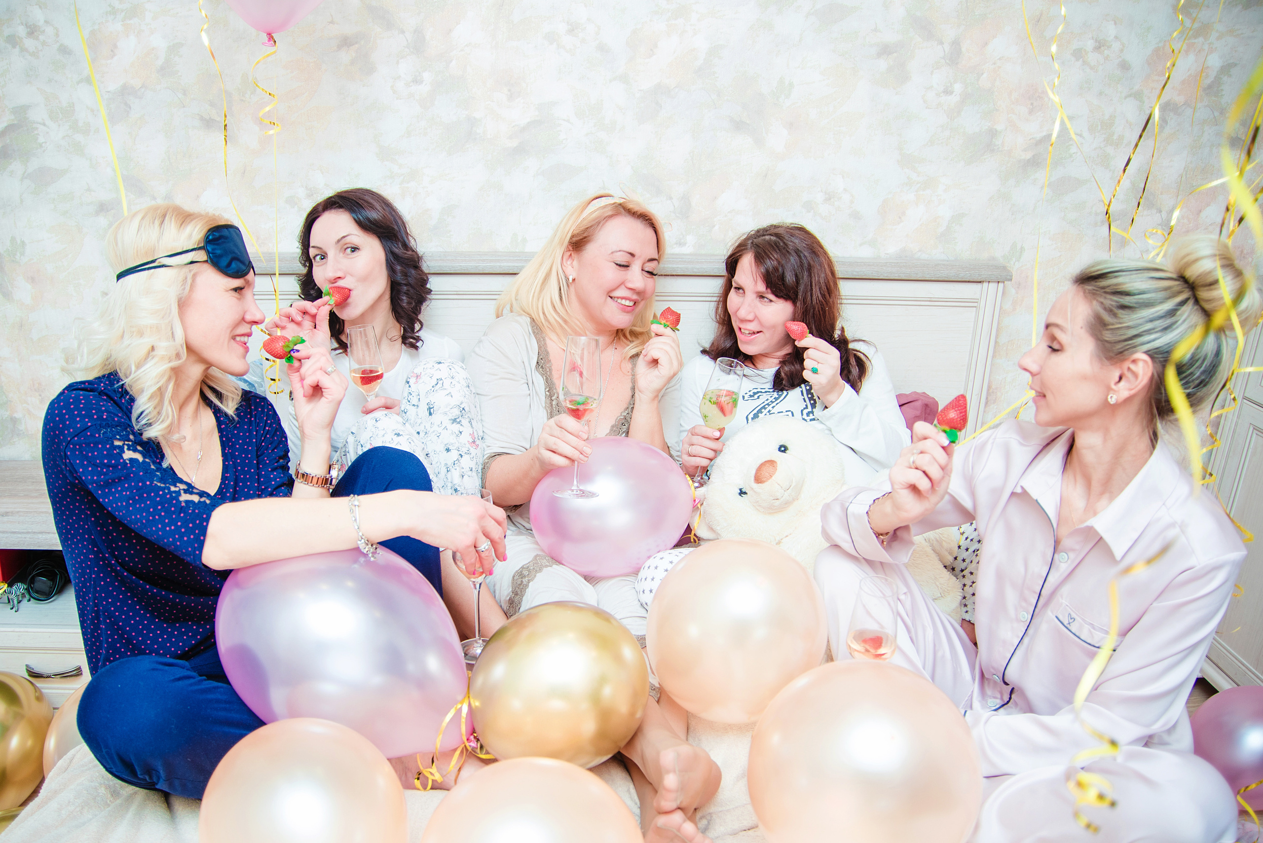 Домашняя фотосессия «Пижамная вечеринка». Ваш фотограф в Москве