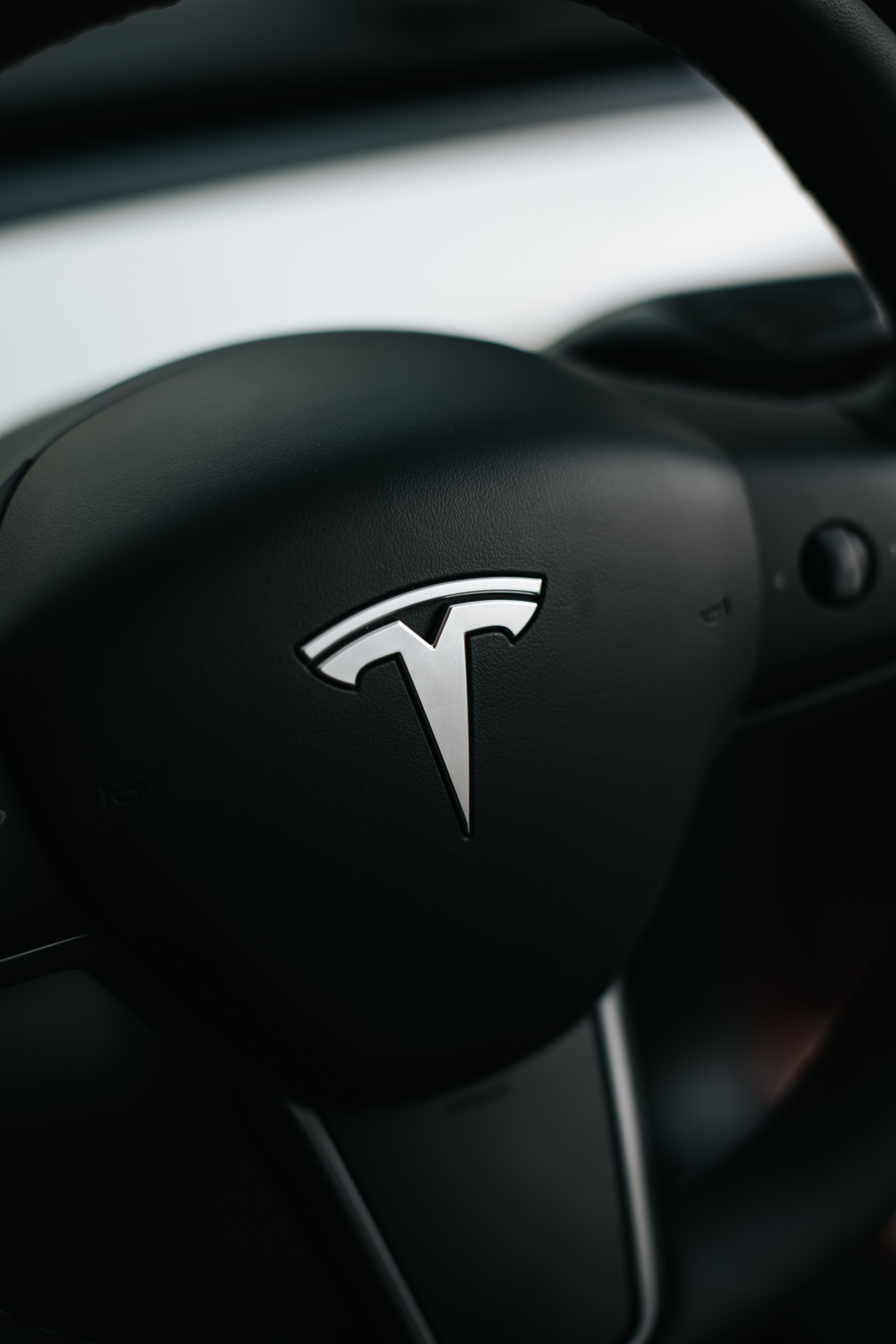 Tesla Model 3 Pearl. Фотограф в на Пхукете Сергей Войлоков