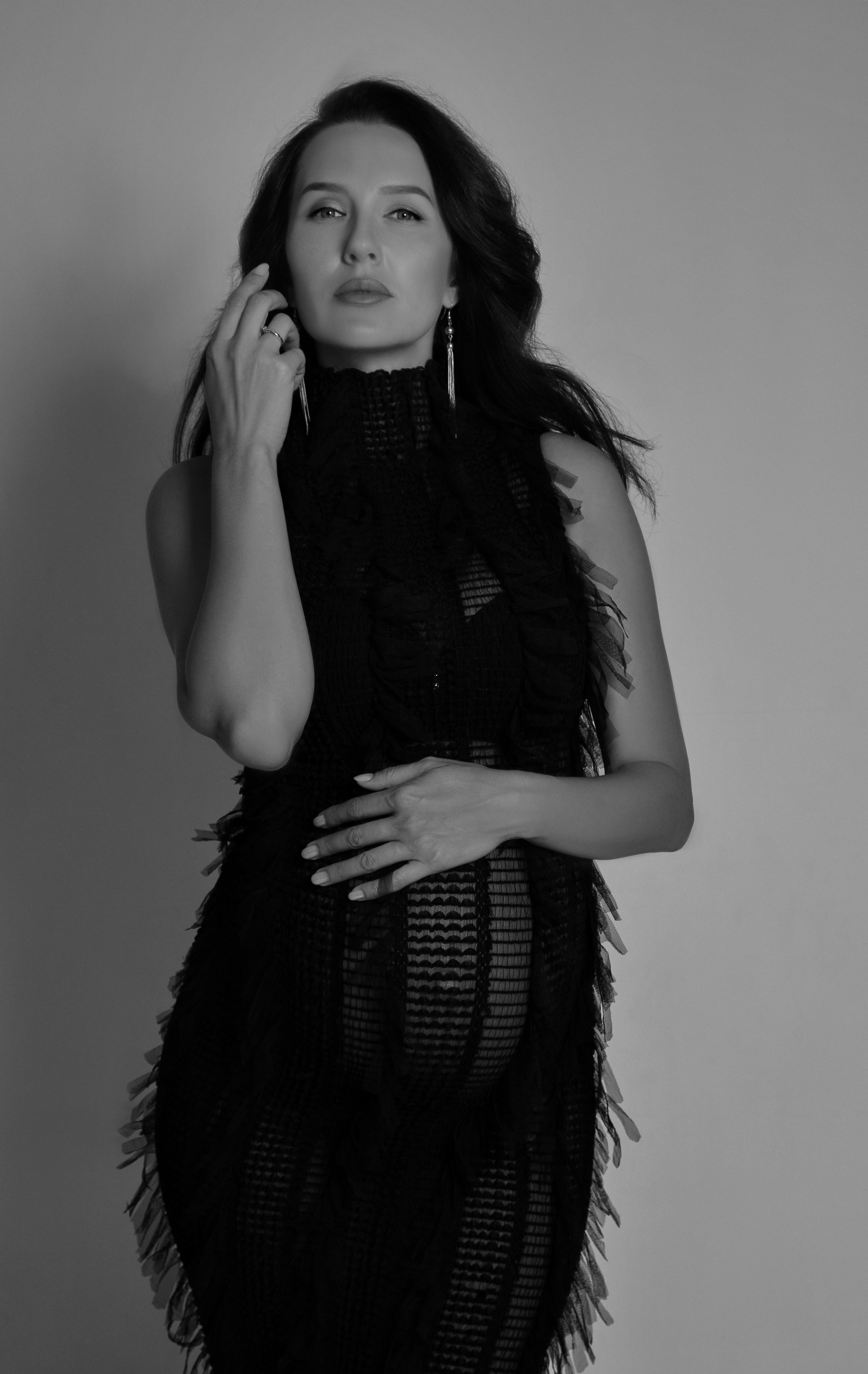 ЖЕНСКИЙ ПОРТРЕТ. Главная