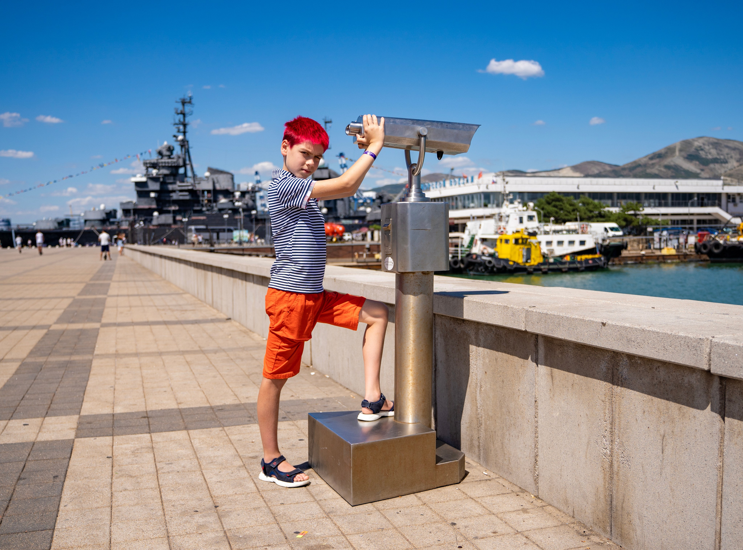 Летняя фотопрогулка по Новороссийску. Семейный и детский фотограф Екатерина Черняева. Снимаю портреты, love story, фотопрогулки, работаю на улице, в кафе, студии, дома у клиента