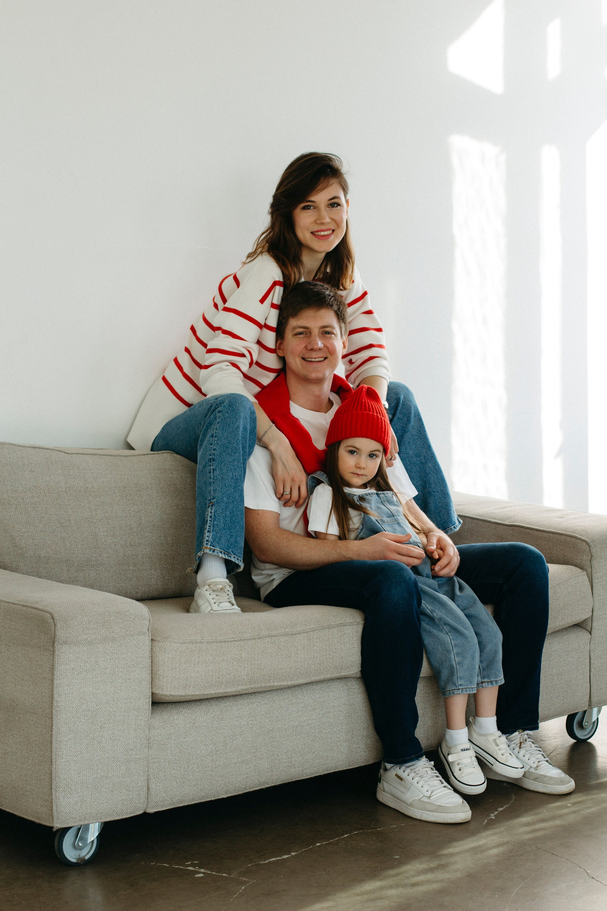 Артур, Ира и Сонечка. Главная